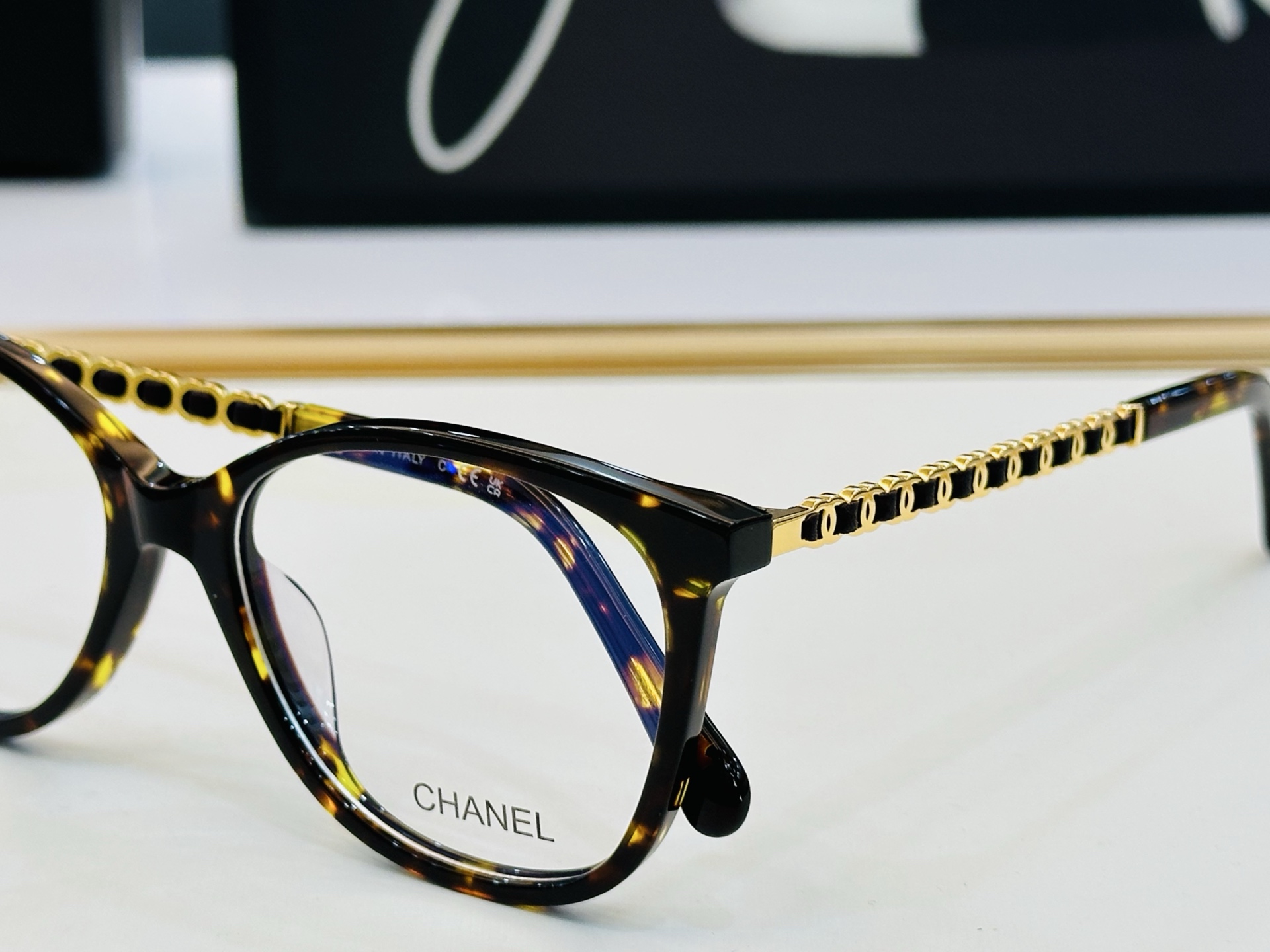 🆕 【CHANE*/香家】MODELCH3408-Q Size：54口16-140 💅🏻💓L太阳镜 