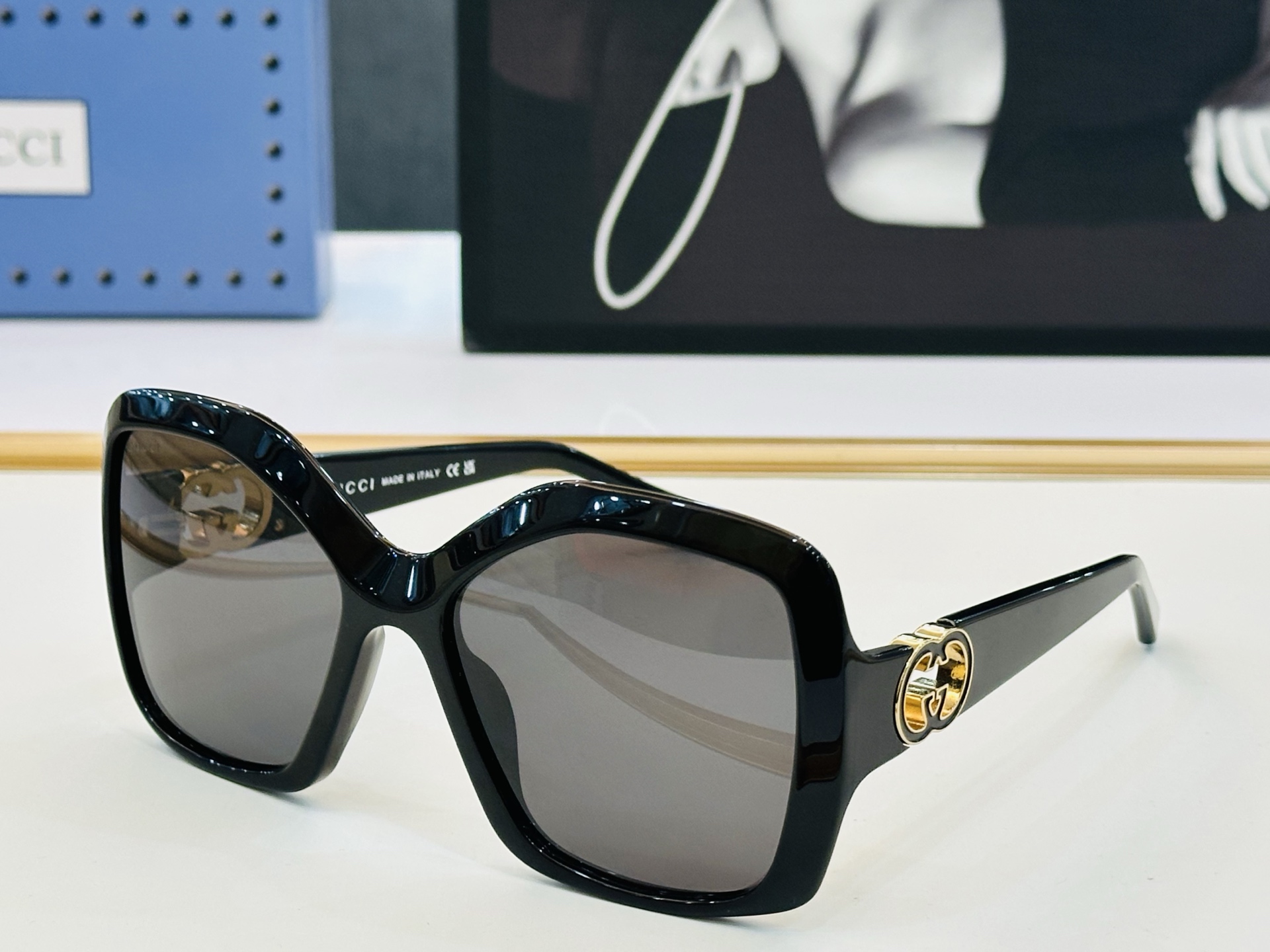 GUCC* 古家 GG2015S 🐝🐝系列 Size：59口19-140 🍁🍁 FD超绝品质太阳镜 。