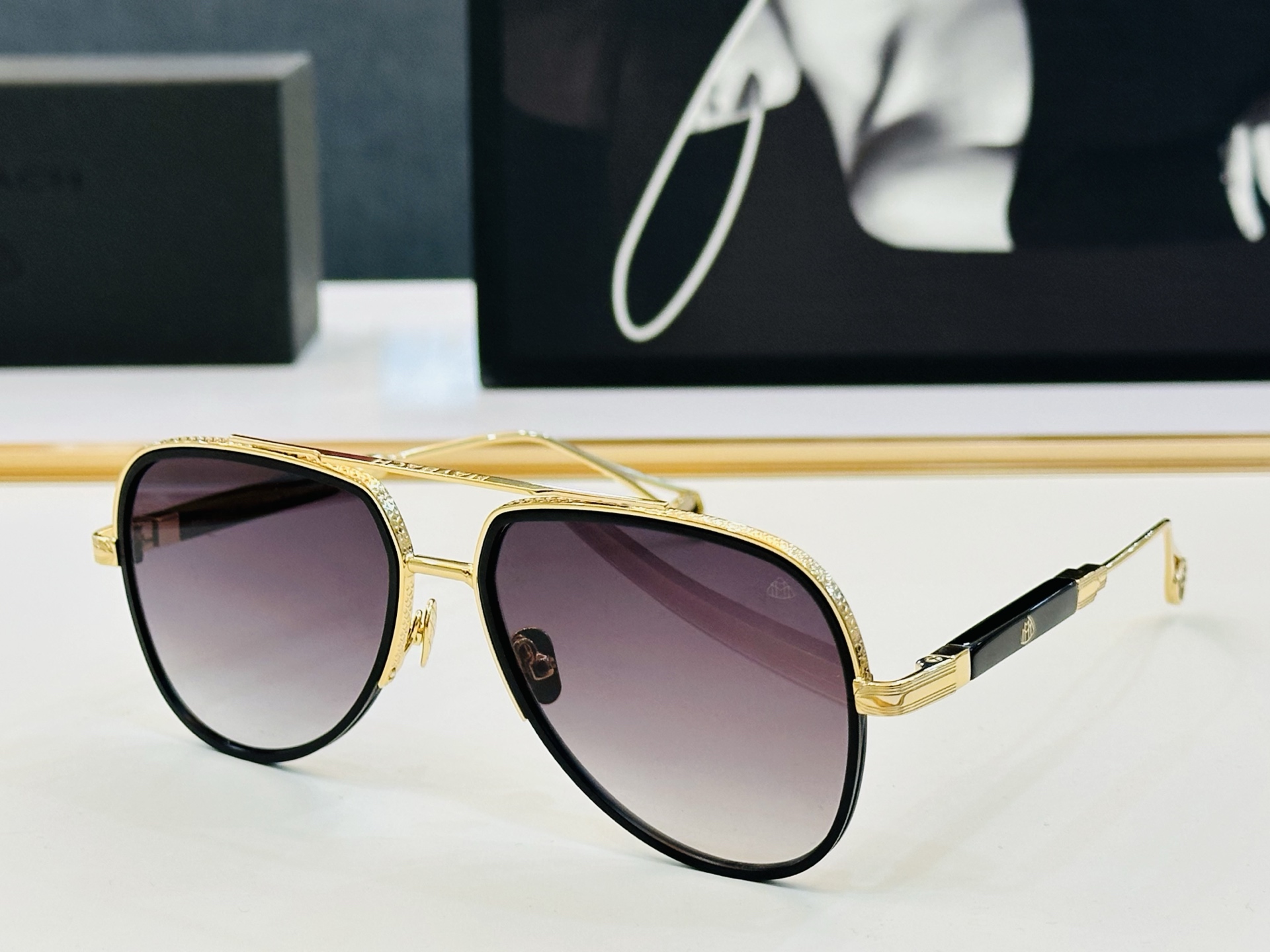 NO:366913,High quality Maybach exquisite workmanship MAYBAC*H Z36 Size62 12-145 full texture CC high quality glasses sunglasses sunglasses, glasses19860909高品质 迈巴赫 做工精美MAYBAC*H Z36 Size62口12-145质感十足 CC高品质 眼镜墨镜太阳镜,眼镜,glasses