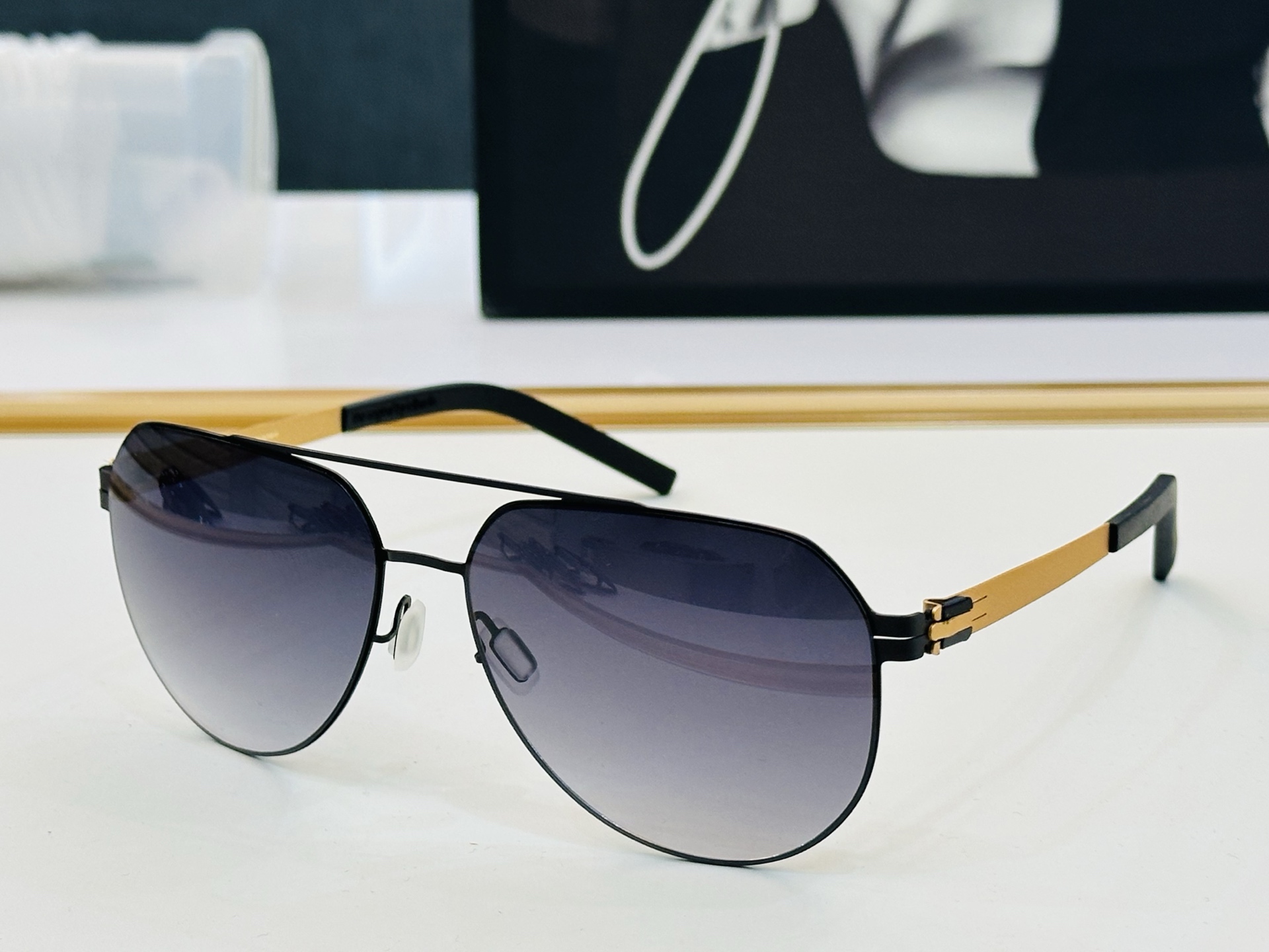 NO:367510,IC series [ic! berli*] HALNY German Berlin ultra-light glasses without screws size: 58-door 15-150 Haqi logo glasses sunglasses sunglasses, glasses19860909IC系列【ic! berli*】HALNY 德国柏林超轻眼镜 无螺丝 size: 58口15-150 哈气显logo 眼镜墨镜太阳镜,眼镜,glasses