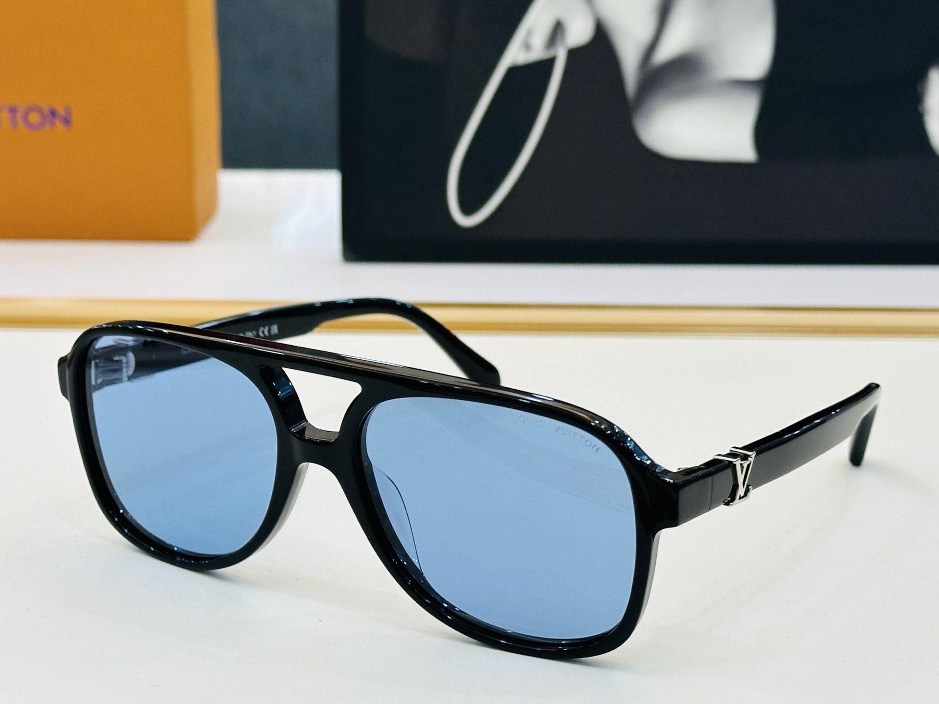 路易家 🎩Z2866U Size：57口17-140  充满活力的 展现独特个性🌟展现大气的你 F高品质