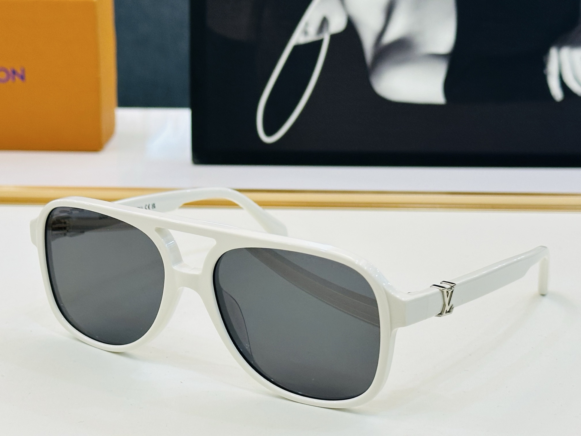 路易家 🎩Z2866U Size：57口17-140  充满活力的 展现独特个性🌟展现大气的你 F高品质