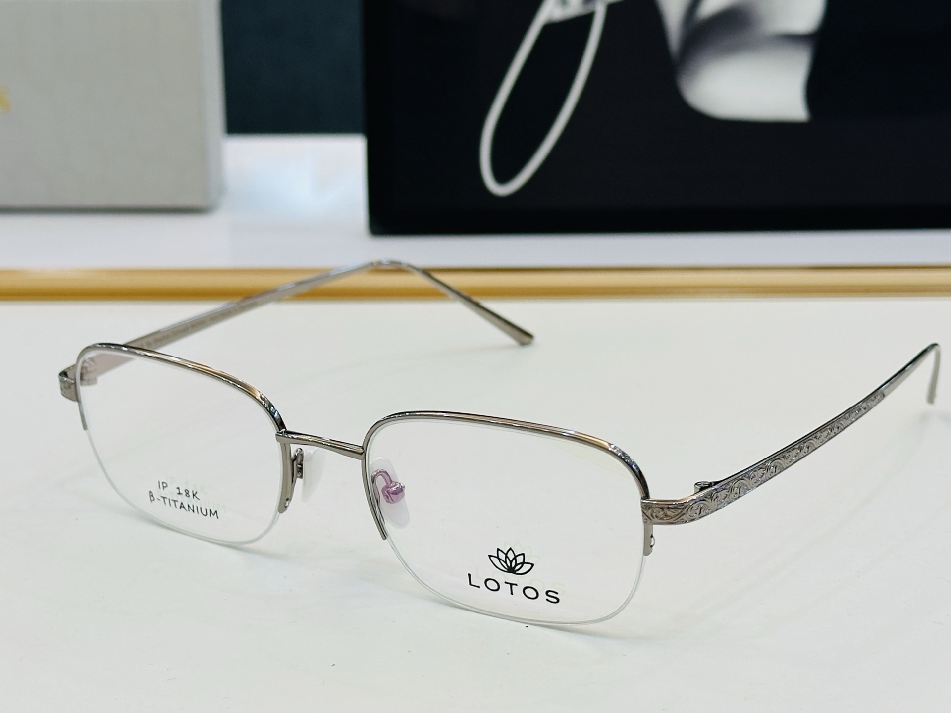 。罗特斯。LOTOS
MODELL25G112
SIZE54口19-145💥b高版本 