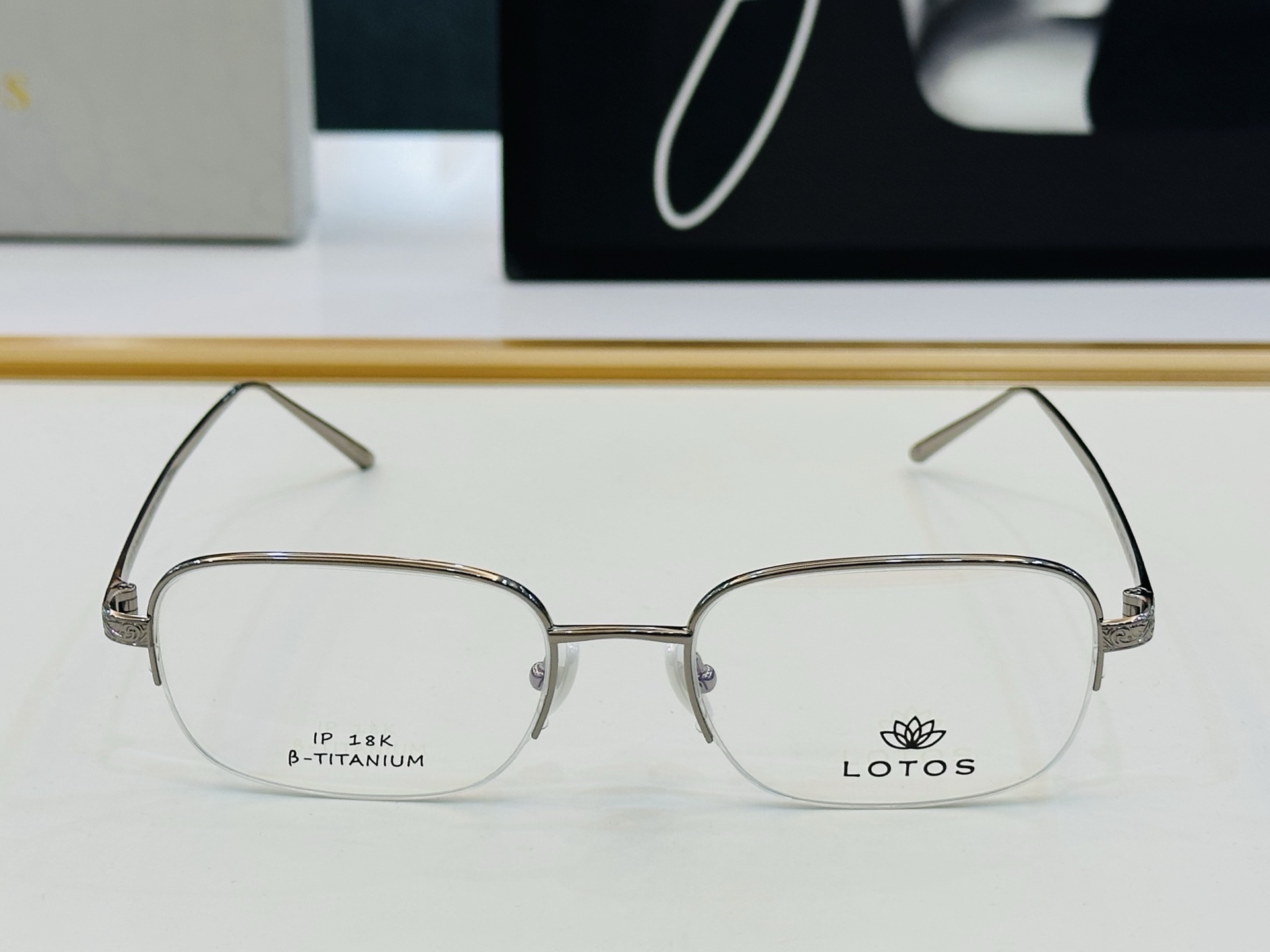 。罗特斯。LOTOS
MODELL25G112
SIZE54口19-145💥b高版本 