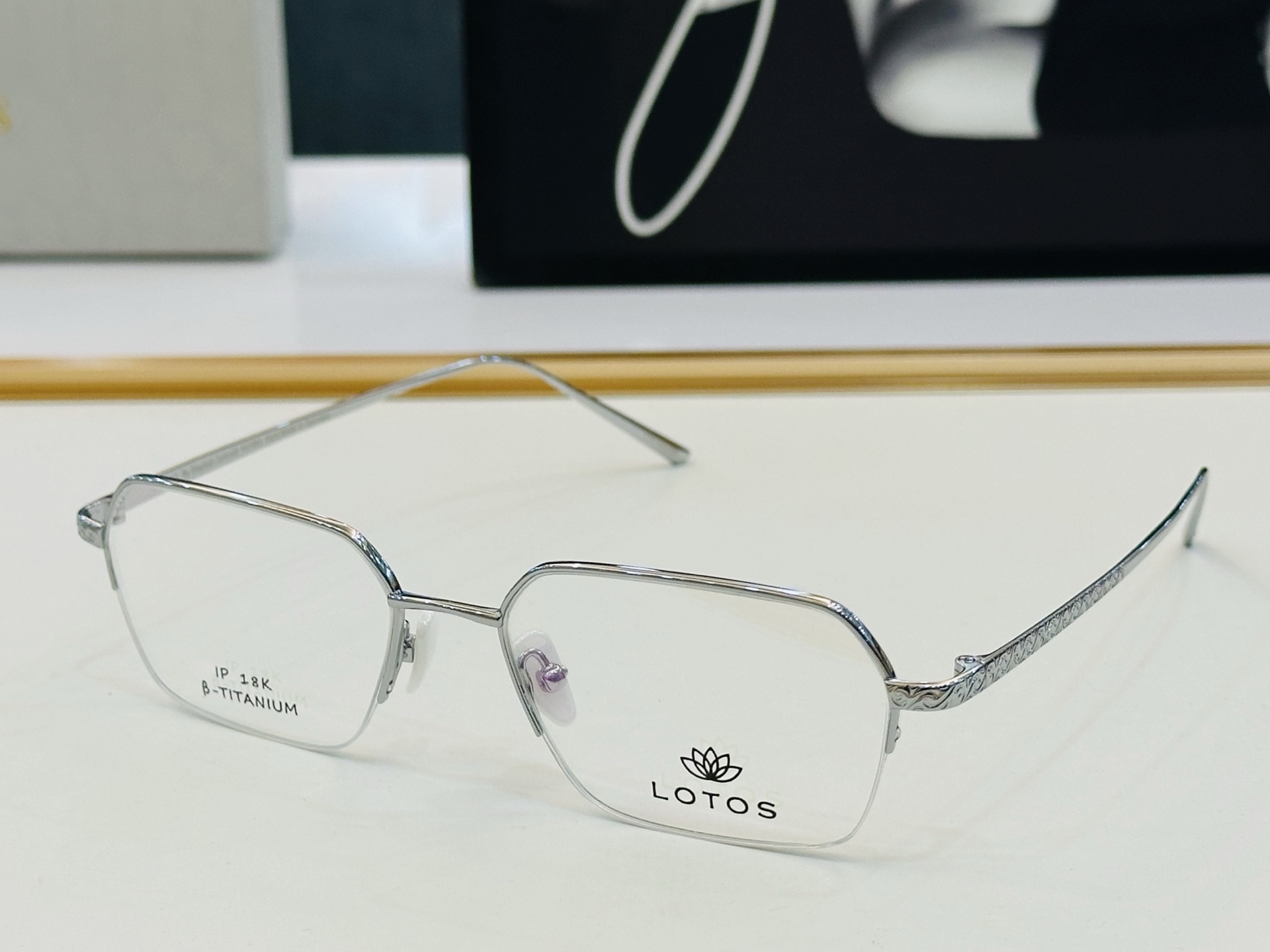 NO:367539,Rotes LOTOS MODEL:L16G668 SIZE:54-port 19-145b high version titanium glasses sunglasses sunglasses, glasses19860909罗特斯LOTOS MODEL:L16G668 SIZE:54口19-145b高版本 钛 眼镜墨镜太阳镜,眼镜,glasses