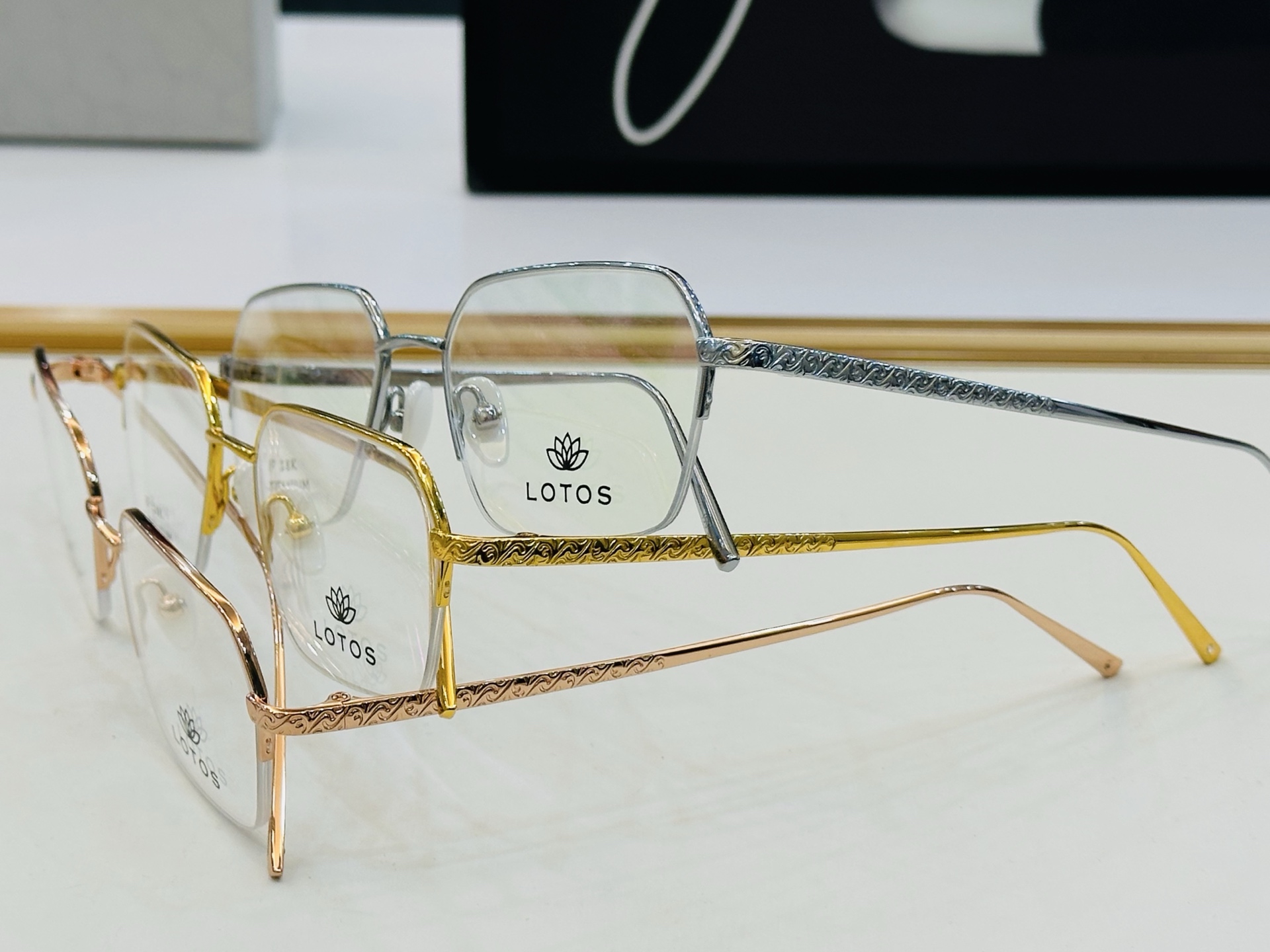 。罗特斯。LOTOS
MODELL16G668
SIZE54口19-145💥b高版本 钛 