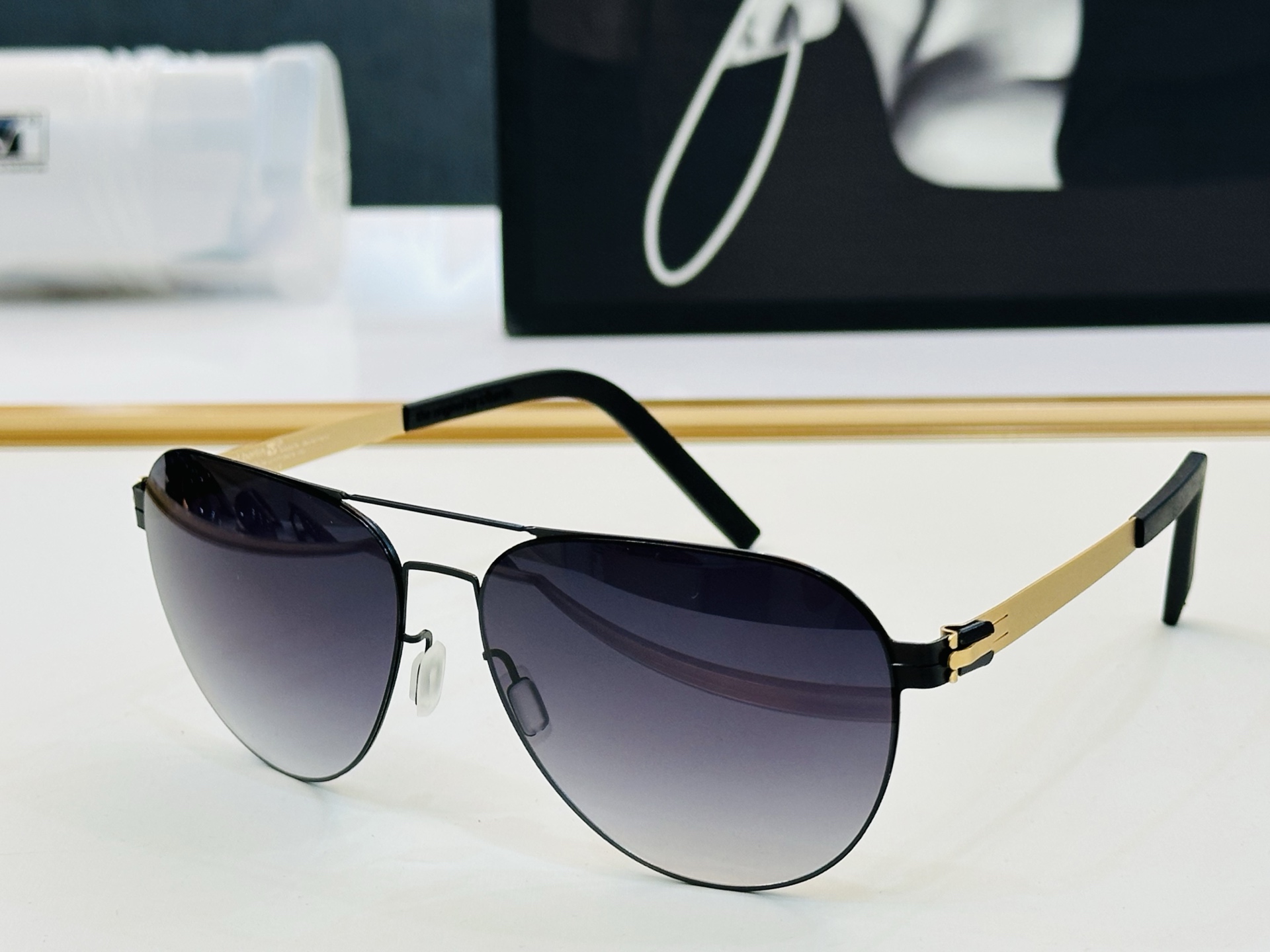 NO:367544,IC series [ic! berli*] Slim German Berlin ultra-light glasses without screws size: 58-door 14-150 Haqi logo glasses sunglasses sunglasses, glasses19860909IC系列【ic! berli*】Slim德国柏林超轻眼镜 无螺丝 size: 58口14-150 哈气显logo 眼镜墨镜太阳镜,眼镜,glasses