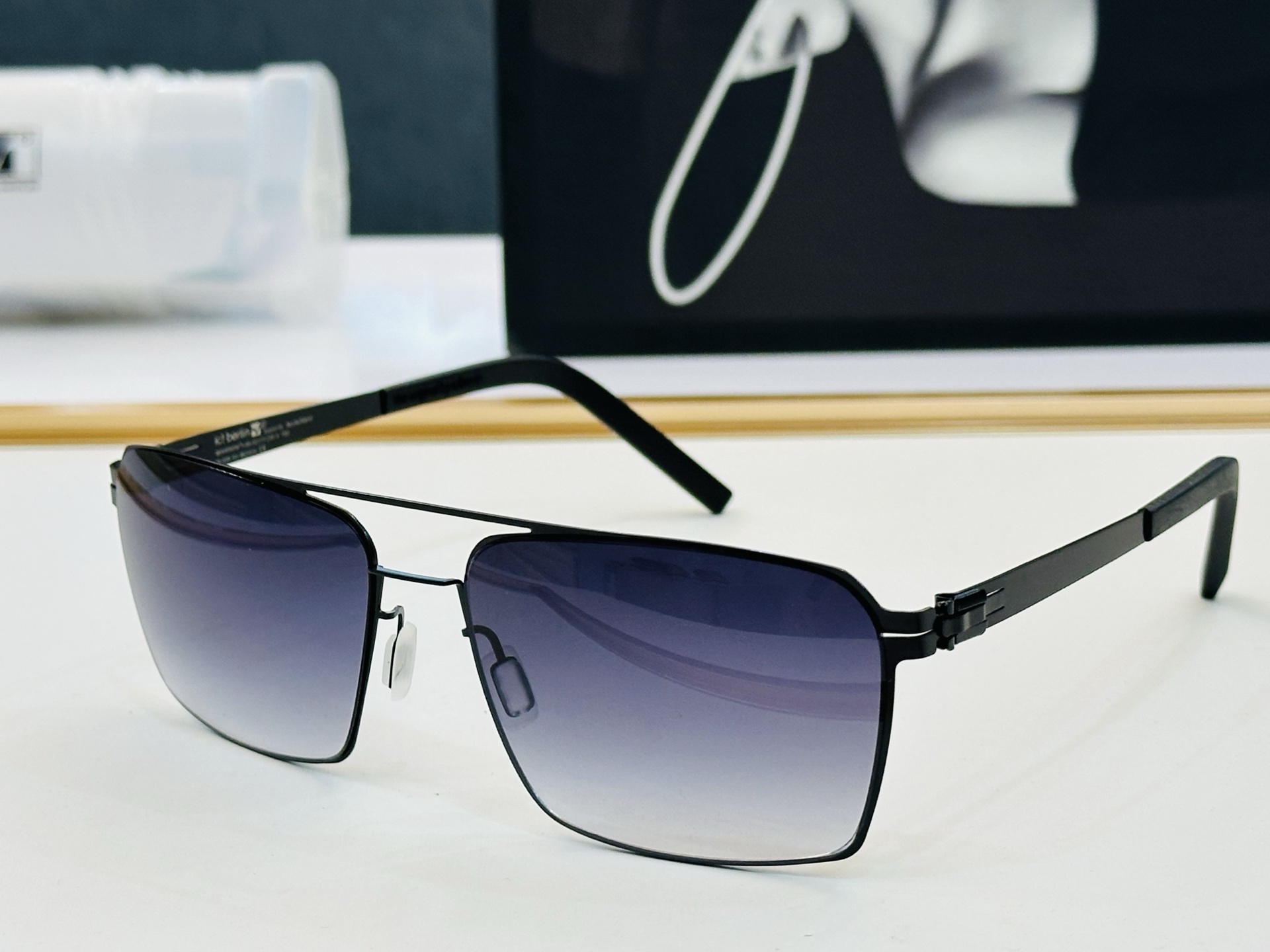 NO:367509,IC series [ic! berli*] Seekorso Berlin, Germany ultra-light glasses, no screws size: 59-door 16-150 Haqi display logo glasses sunglasses, glasses19860909IC系列【ic! berli*】Seekorso 德国柏林超轻眼镜 无螺丝 size: 59口16-150 哈气显logo 眼镜墨镜太阳镜,眼镜,glasses