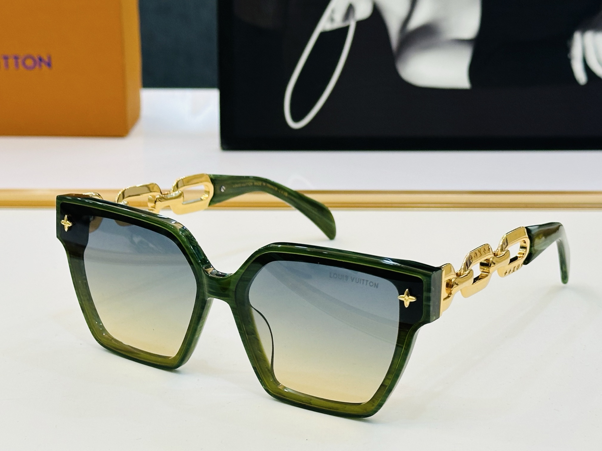 路易家 🎩Z2039U Size：54口19-148   充满活力的 展现独特个性🌟展现大气的你 J高品