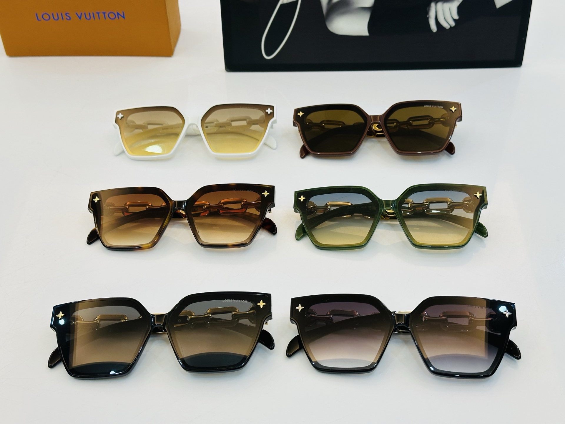 路易家 🎩Z2039U Size：54口19-148   充满活力的 展现独特个性🌟展现大气的你 J高品