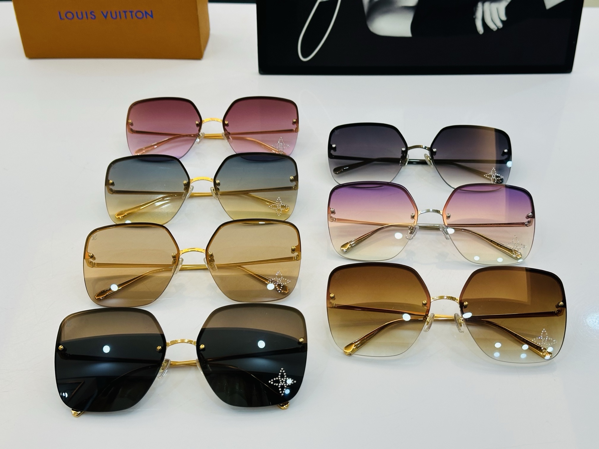 路易家 🎩Z2014U Size：63口17-142  充满活力的 展现独特个性🌟展现大气的你 b高品质