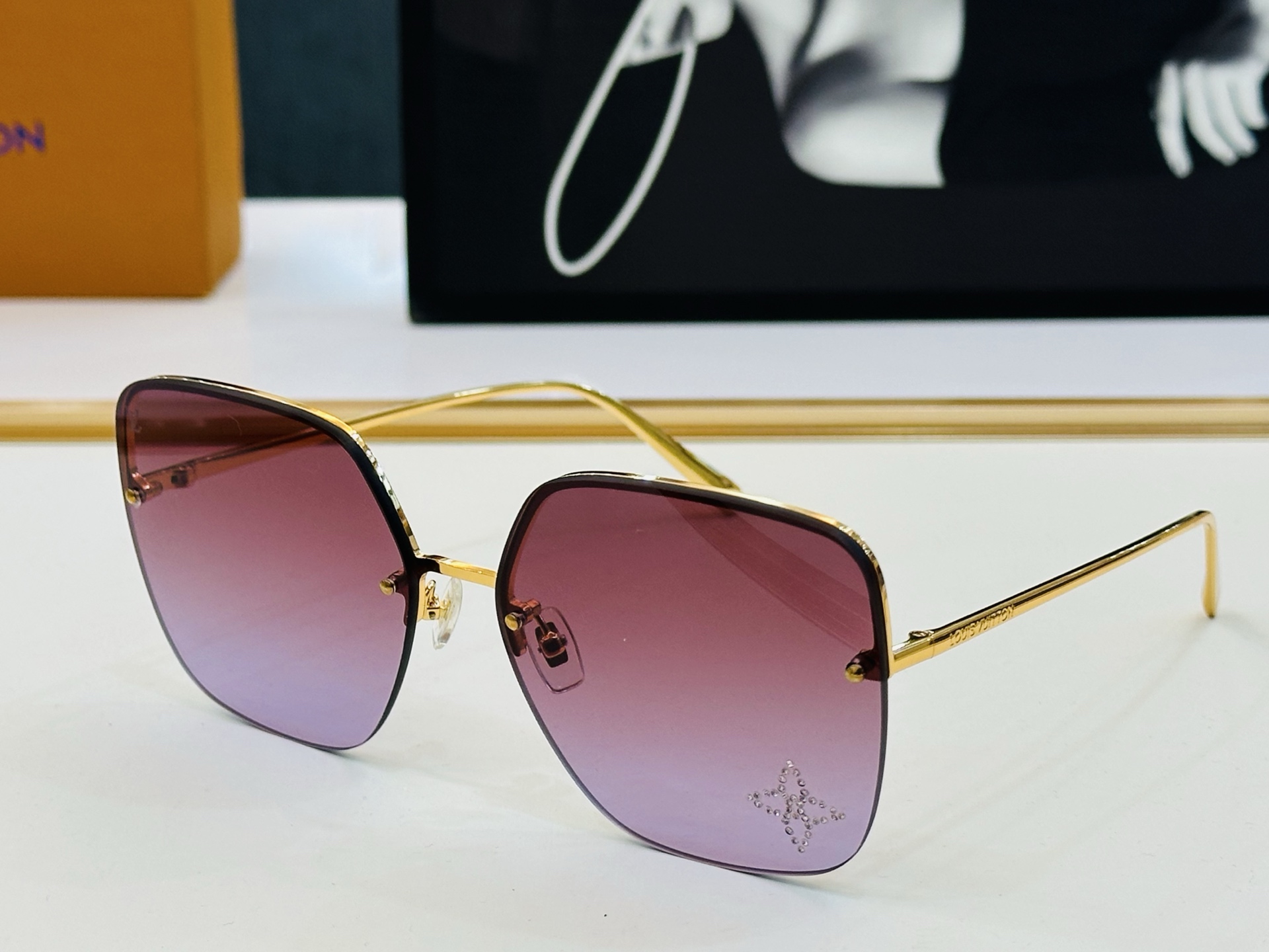 路易家 🎩Z2014U Size：63口17-142  充满活力的 展现独特个性🌟展现大气的你 b高品质