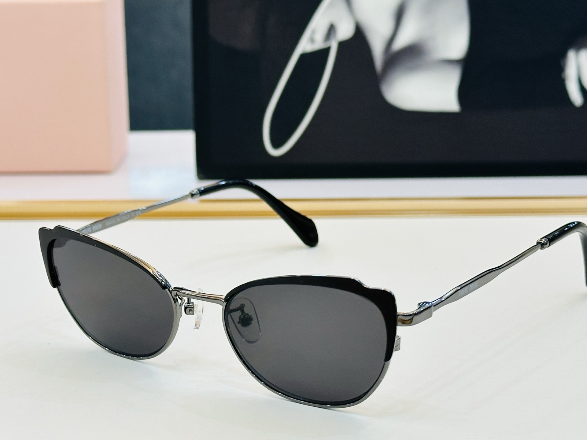 谬家 MU54AV Size：54口18-145 女士太阳眼镜 玫瑰玫瑰 高档 L时尚墨镜潮人强强太阳镜