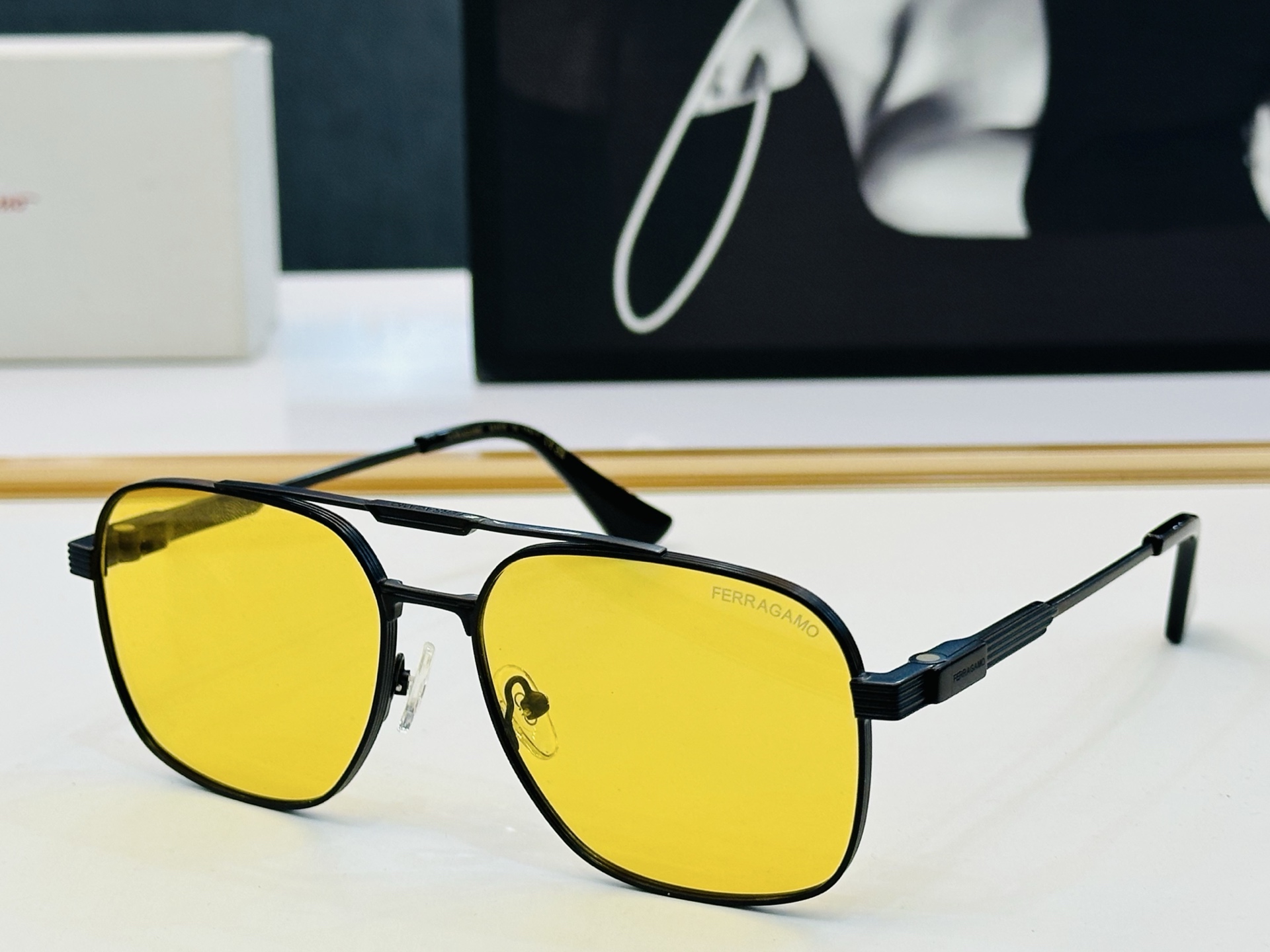 菲拉家 全新设计 SF581LS  Size：57口15-142  悠闲  每付都精心制作 D👍👍 非常