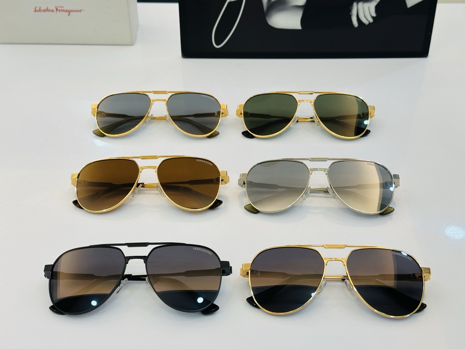 菲拉家 全新设计 SF582LS  Size：57口15-142  悠闲  每付都精心制作 D👍👍 非常