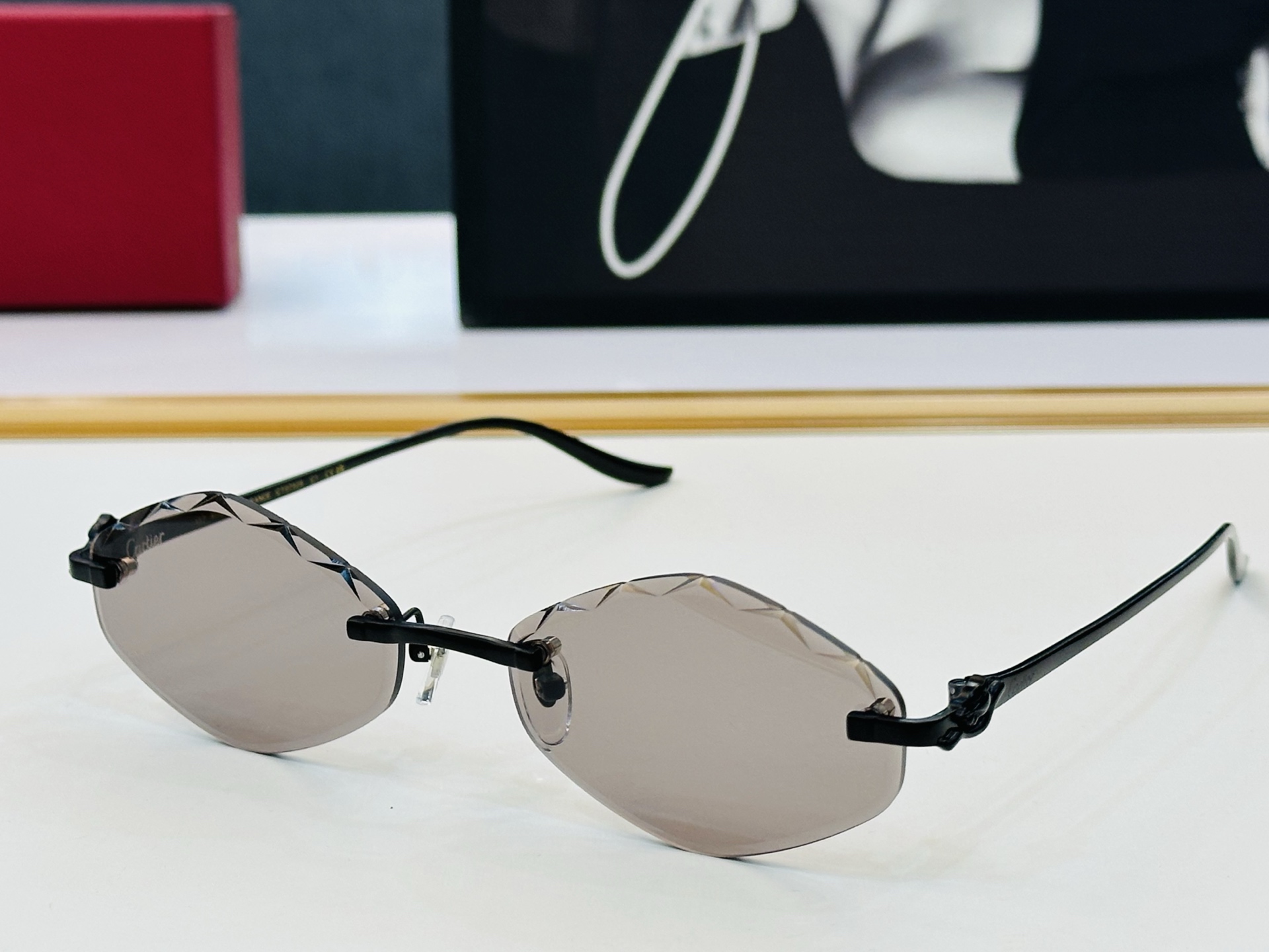 🆕 原版Cartie* 卡家 官网经典款 太阳镜 CT0732S Size：58口18-137  电镀工