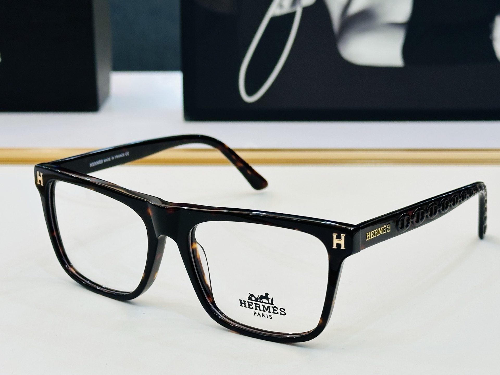 玫瑰爱马仕 HE7012 Size：54口17-145 👏🎉超级经典 🎈色色 H倍戴豪无压力！爱心 配光