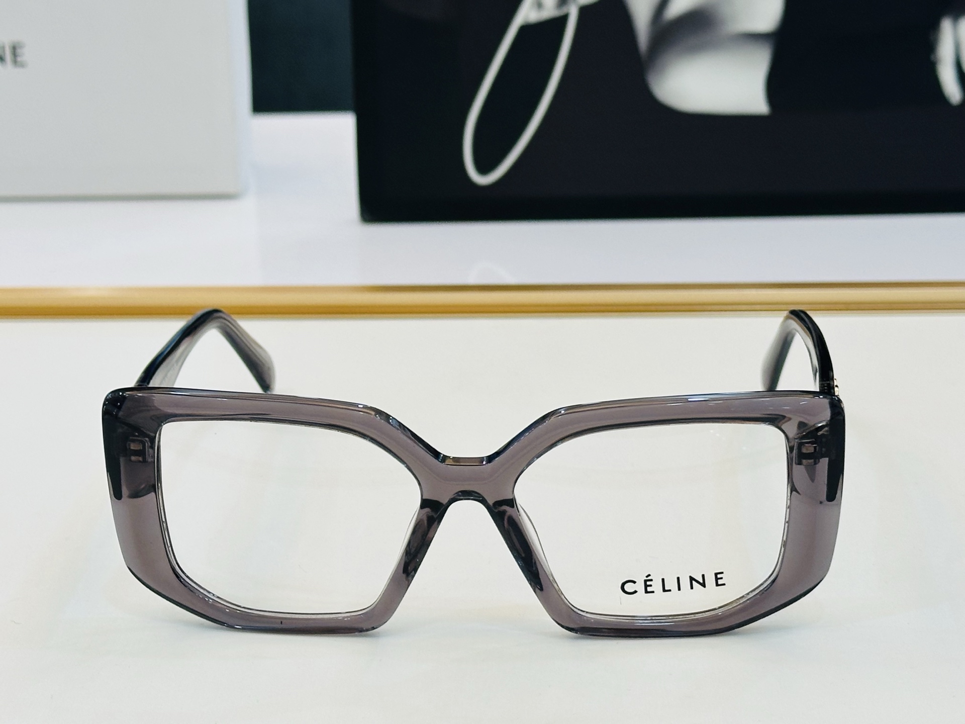 【CELINE】赛琳 CL42378  Size：54口17-140 一直热销的款式 质感强  H工艺超