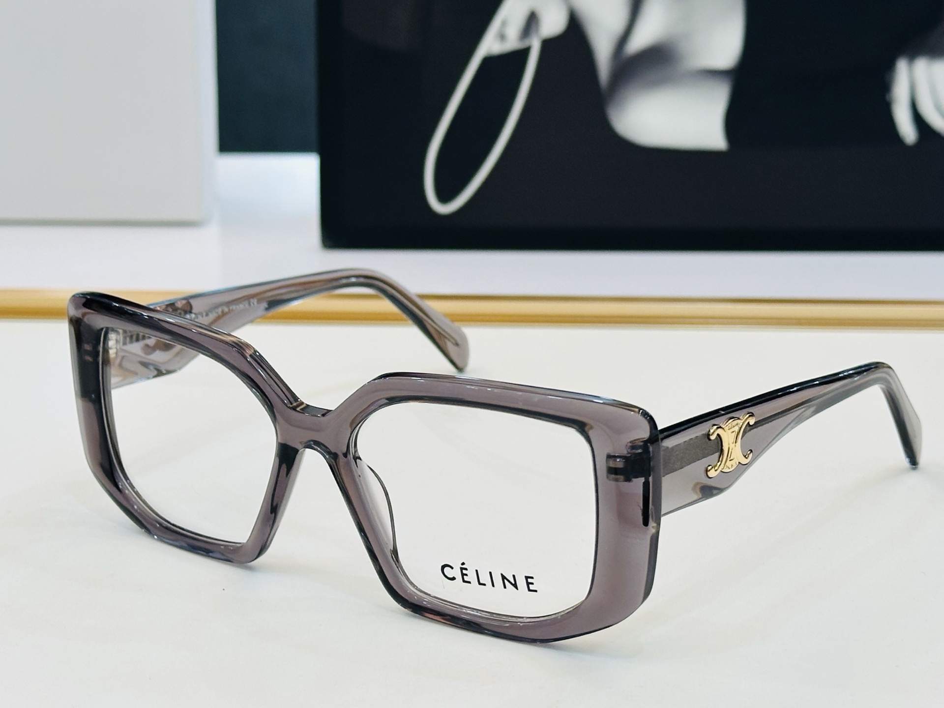 【CELINE】赛琳 CL42378  Size：54口17-140 一直热销的款式 质感强  H工艺超