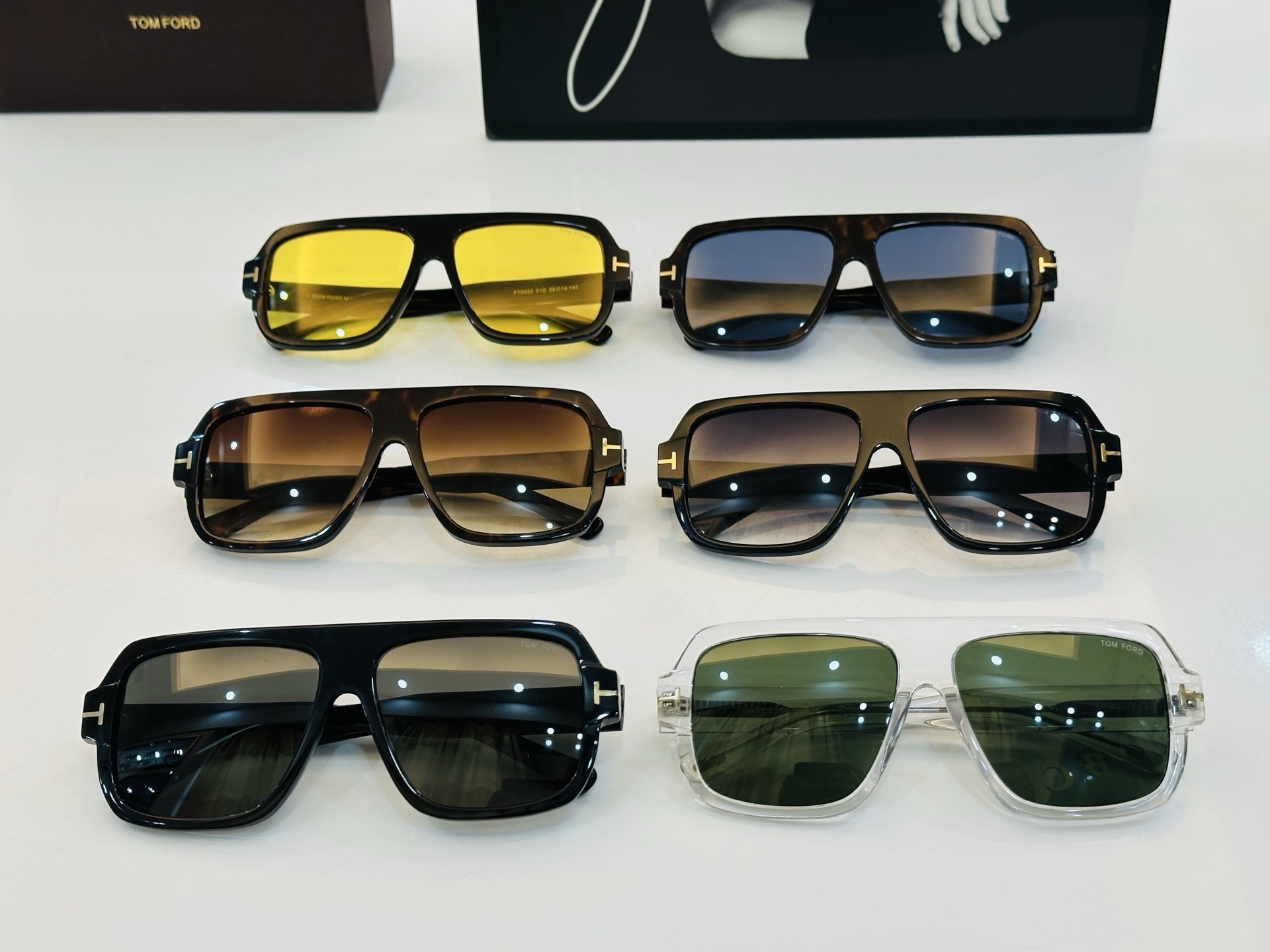 🆕款 TOM FORD🏇汤姆家 MODELFT0933 size：58口14-140 🈷️😍时尚潮流 L