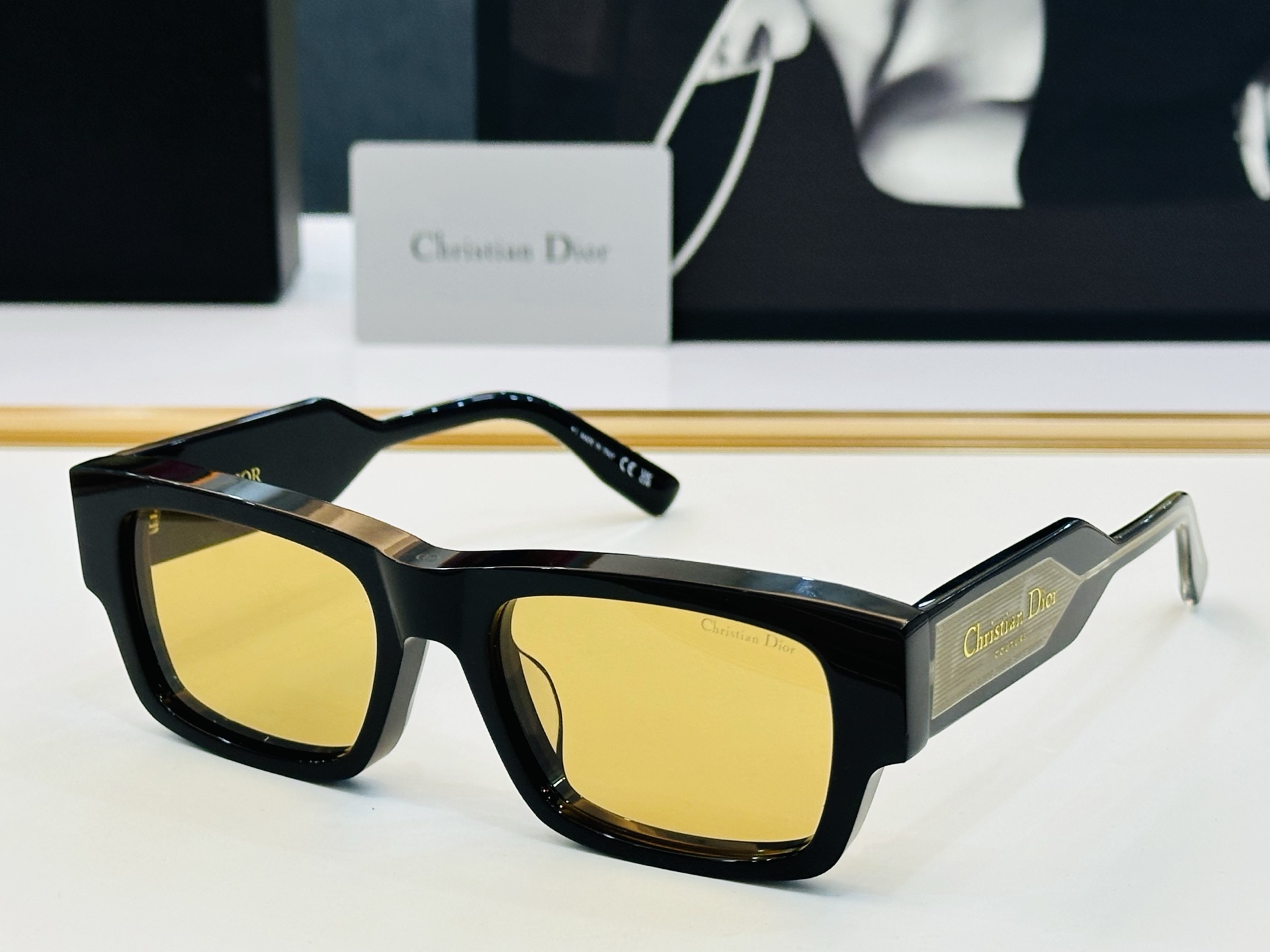 🔻🔻🔻DIO* CDICon S1F 迪家 Size：52口20-145 😎🔆。。搭配镜腿精致配饰 qj