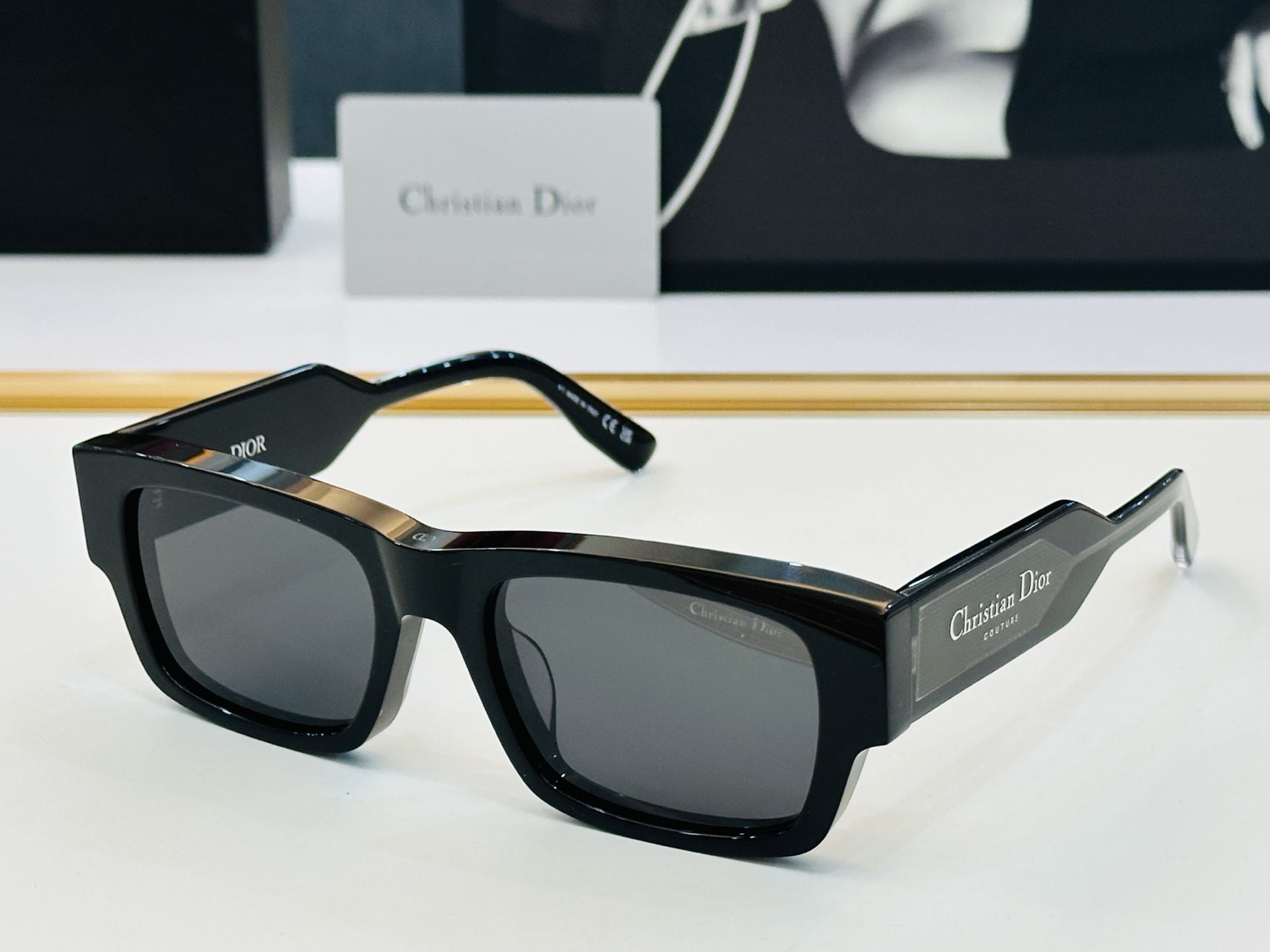 🔻🔻🔻DIO* CDICon S1F 迪家 Size：52口20-145 😎🔆。。搭配镜腿精致配饰 qj