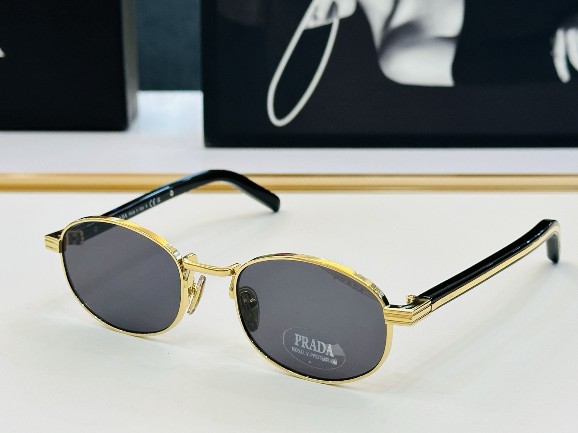 🔺PRAD*🔻普家 PRB53S Size：52口21-140     眼镜系列堪称精湛制作 彰显独特个