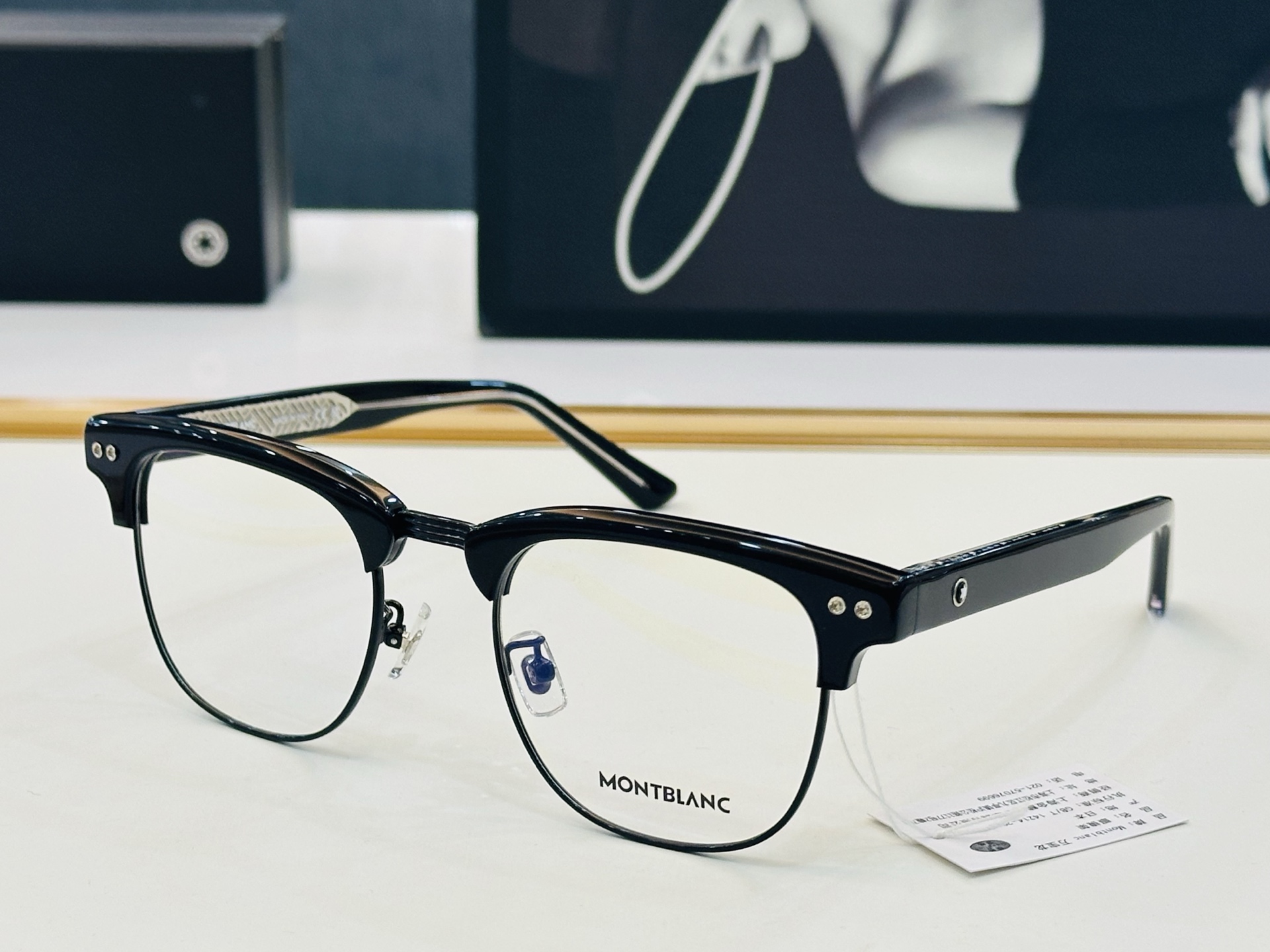 NO:368839,Official website new product MONTBLANC Montblanc MB0382S Size52 port 21-150 excellent workmanship W perfect electroplating Comfortable wear Glasses sunglasses, glasses, montblanc19860909官网新品 MONTBLANC 万宝龙 MB0382S Size52口21-150做工精良 W完美电镀 配戴舒适 眼镜墨镜太阳镜,眼镜,montblanc,glasses