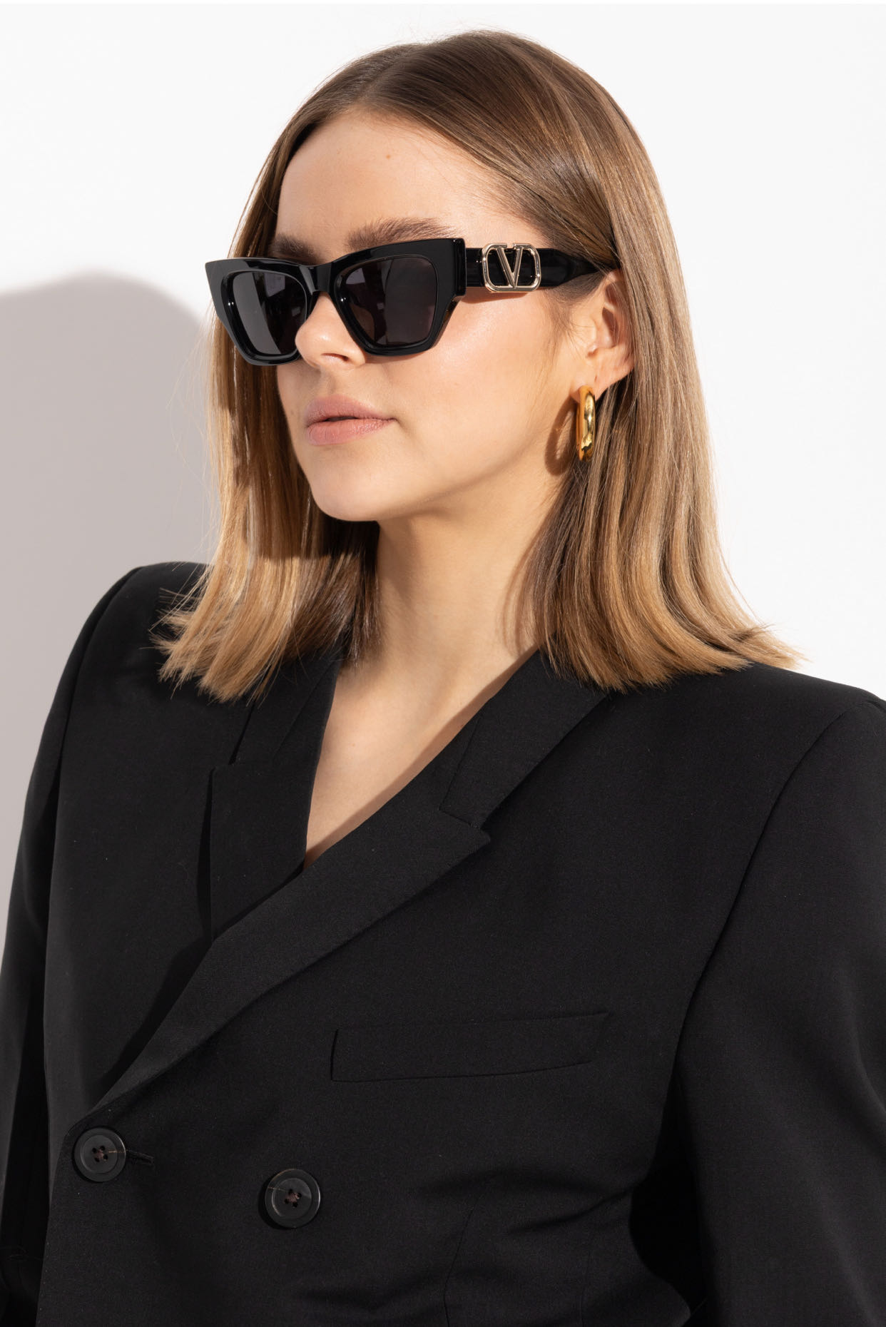 NO:368876,New VALENYIN* Valentino VLS-166A Size52-port 20-145 Use the most popular color C. Unique personality Glasses sunglasses, glasses, valentino, valentino19860909新款VALENYIN* 华伦天奴 VLS-166A Size52口20-145 采用时下最流行片色C 个性独特 眼镜墨镜太阳镜,眼镜,valentino,valentino,glasses