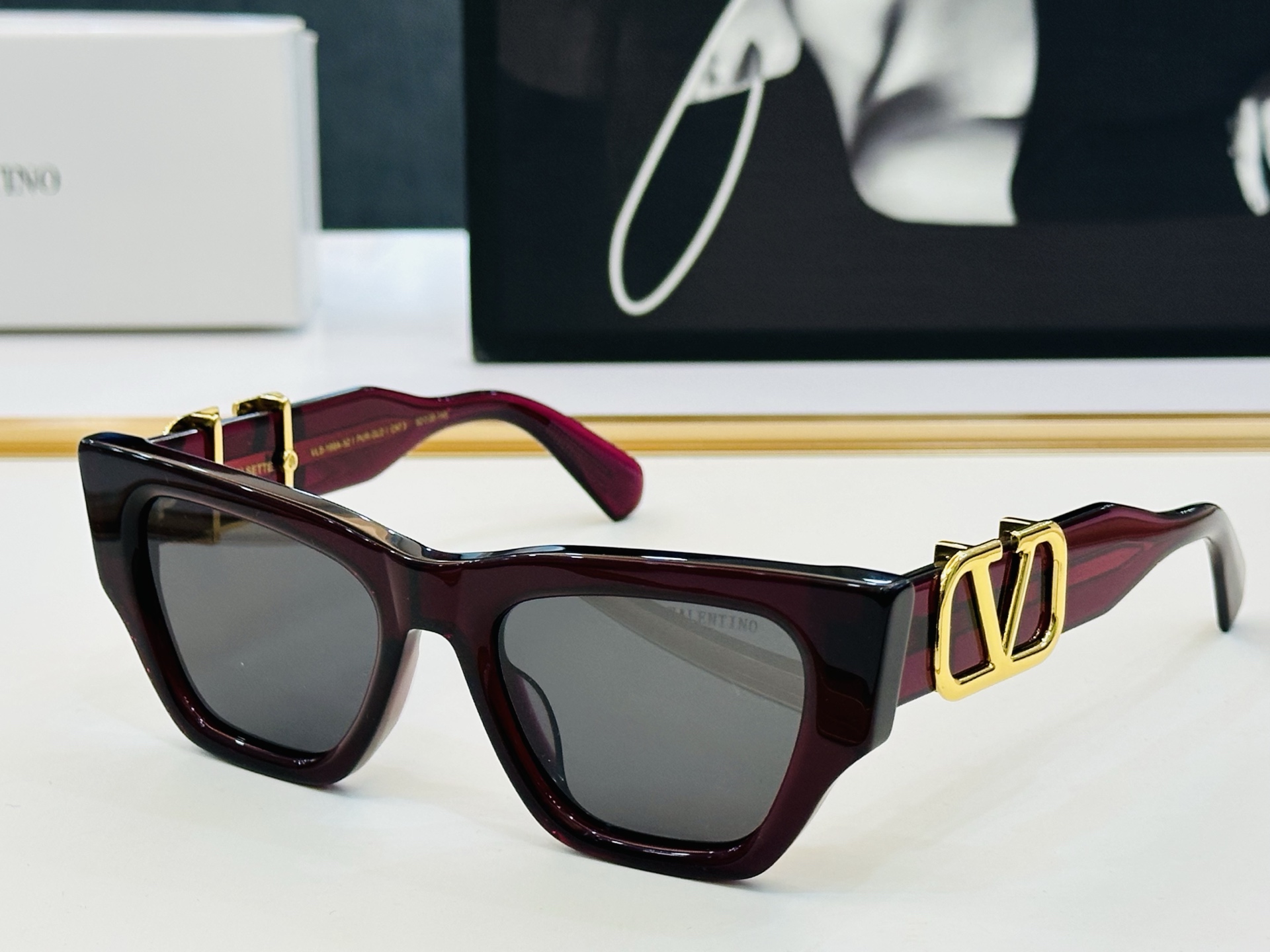 新款VALENYIN* 华伦天奴 VLS-166A Size：52口20-145 🔝🔝采用时下最流行片色