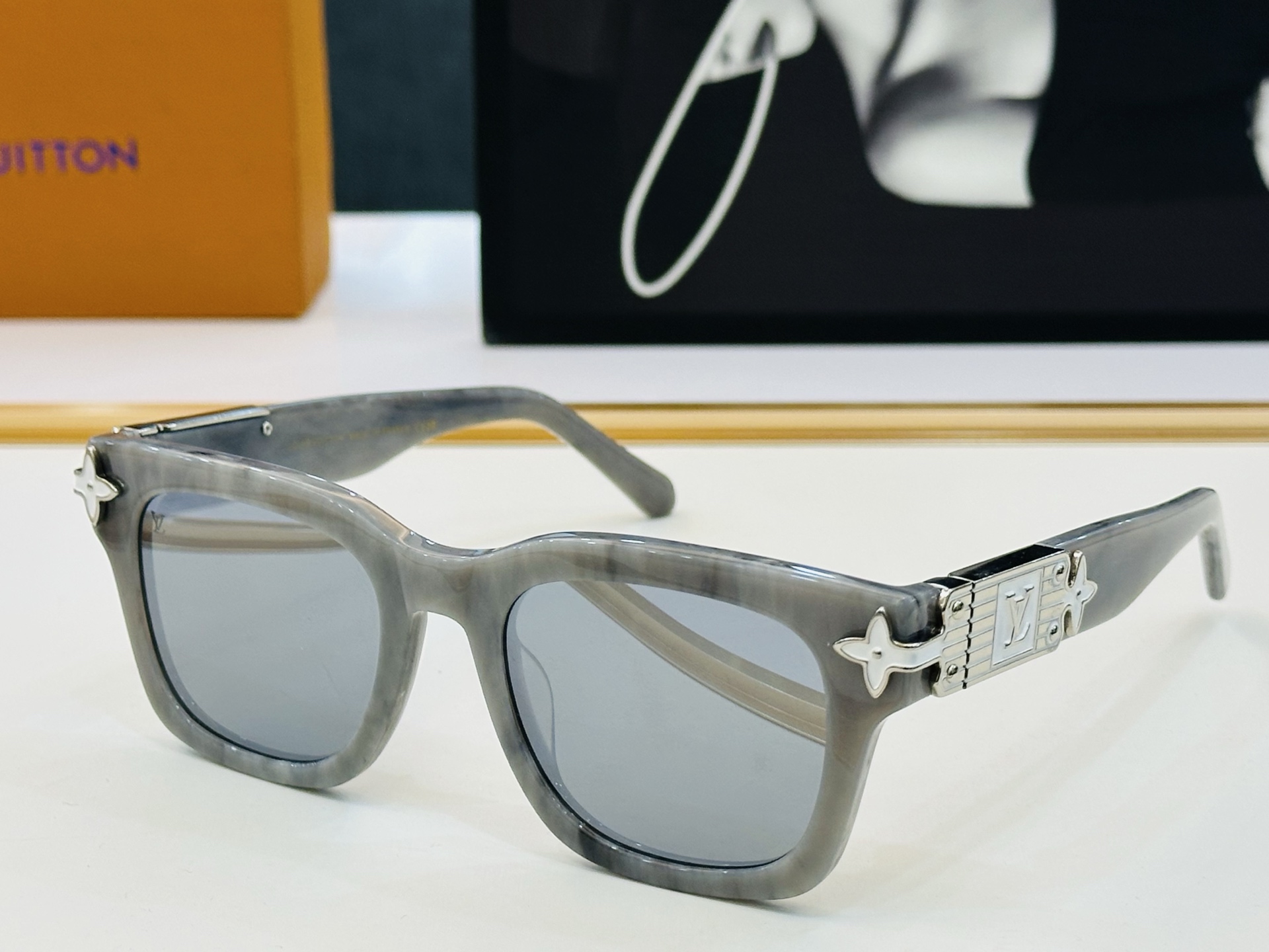 路易家 🎩Z2013U Size：52口21-140 充满活力的 展现独特个性🌟展现大气的你 bm高品质