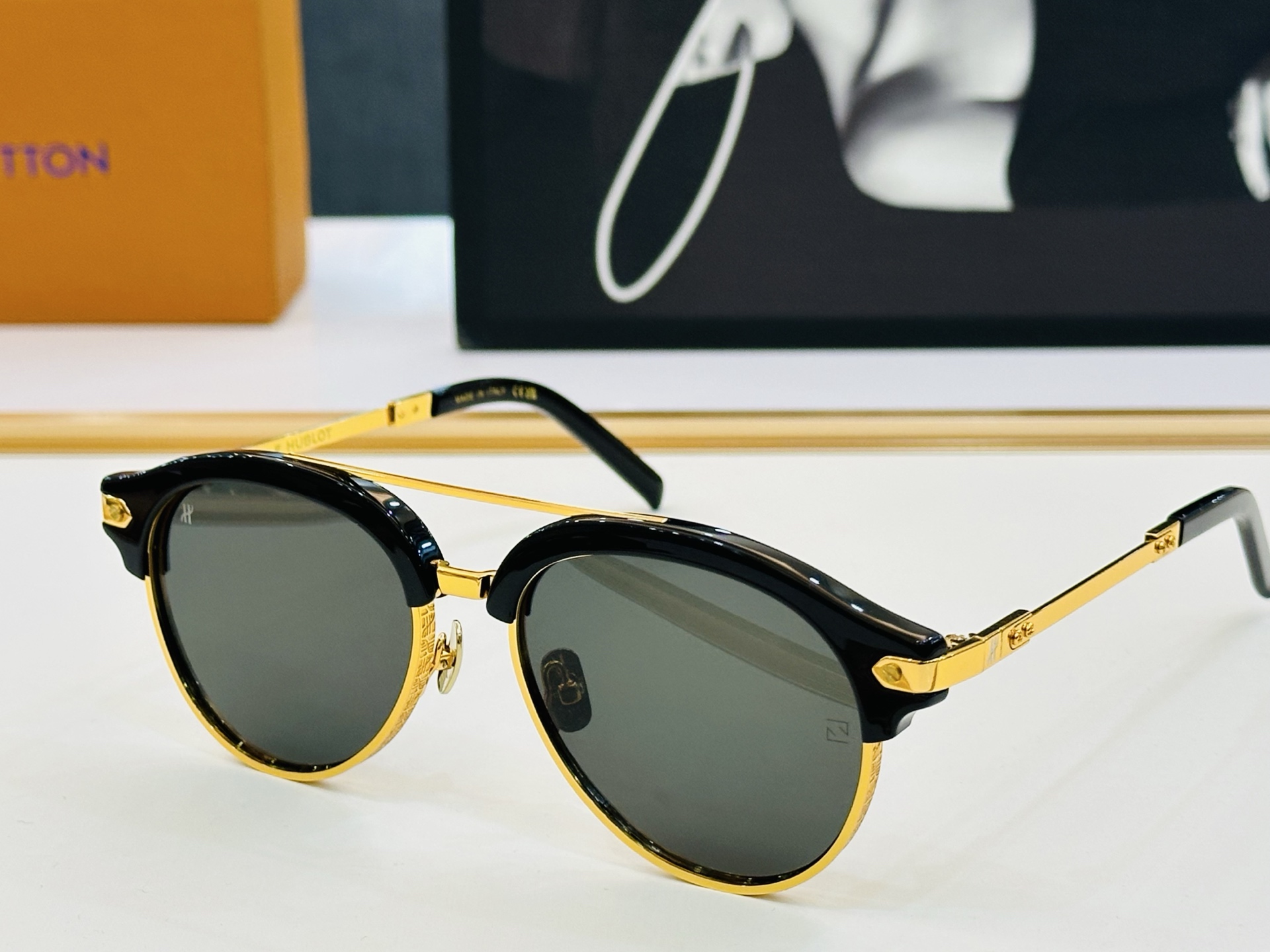 NO:368897,HUBLOTMODEL:H313 SIZE54 port 17-145 bm latest style glasses sunglasses sunglasses, glasses19860909HUBLOTMODEL:H313 SIZE54口17-145 bm最新款 眼镜墨镜太阳镜,眼镜,glasses