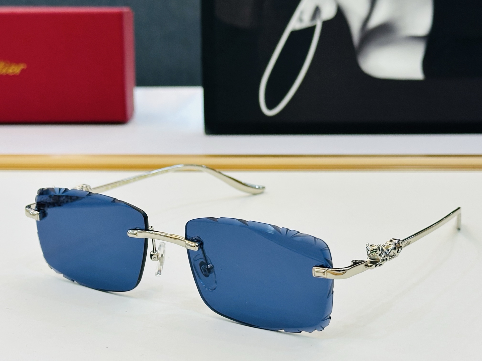 🆕 原版Cartie* 卡家 太阳镜 CT01592O  Size：57口8-142 电镀工艺精湛大牌品