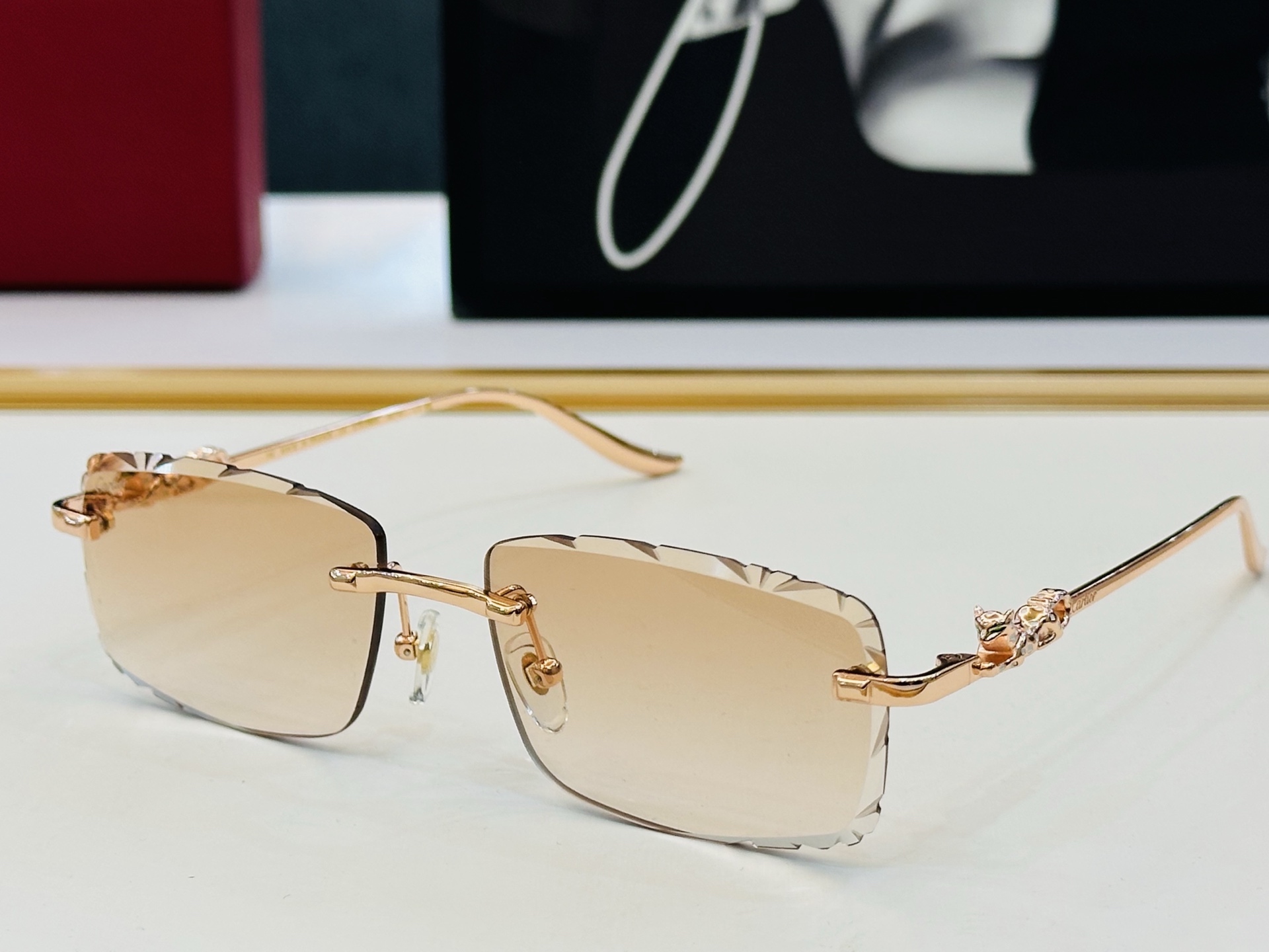 🆕 原版Cartie* 卡家 太阳镜 CT01592O  Size：57口8-142 电镀工艺精湛大牌品