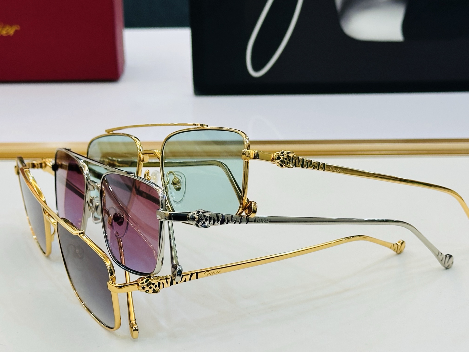 🆕 原版Cartie* 卡家 太阳镜 CT01593LO Size：57口9-142 电镀工艺精湛大牌品