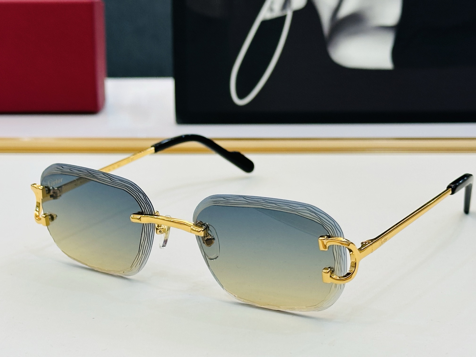 🆕 原版Cartie* 卡家 太阳镜 CT06116J Size：57口17-140 电镀工艺精湛大牌品