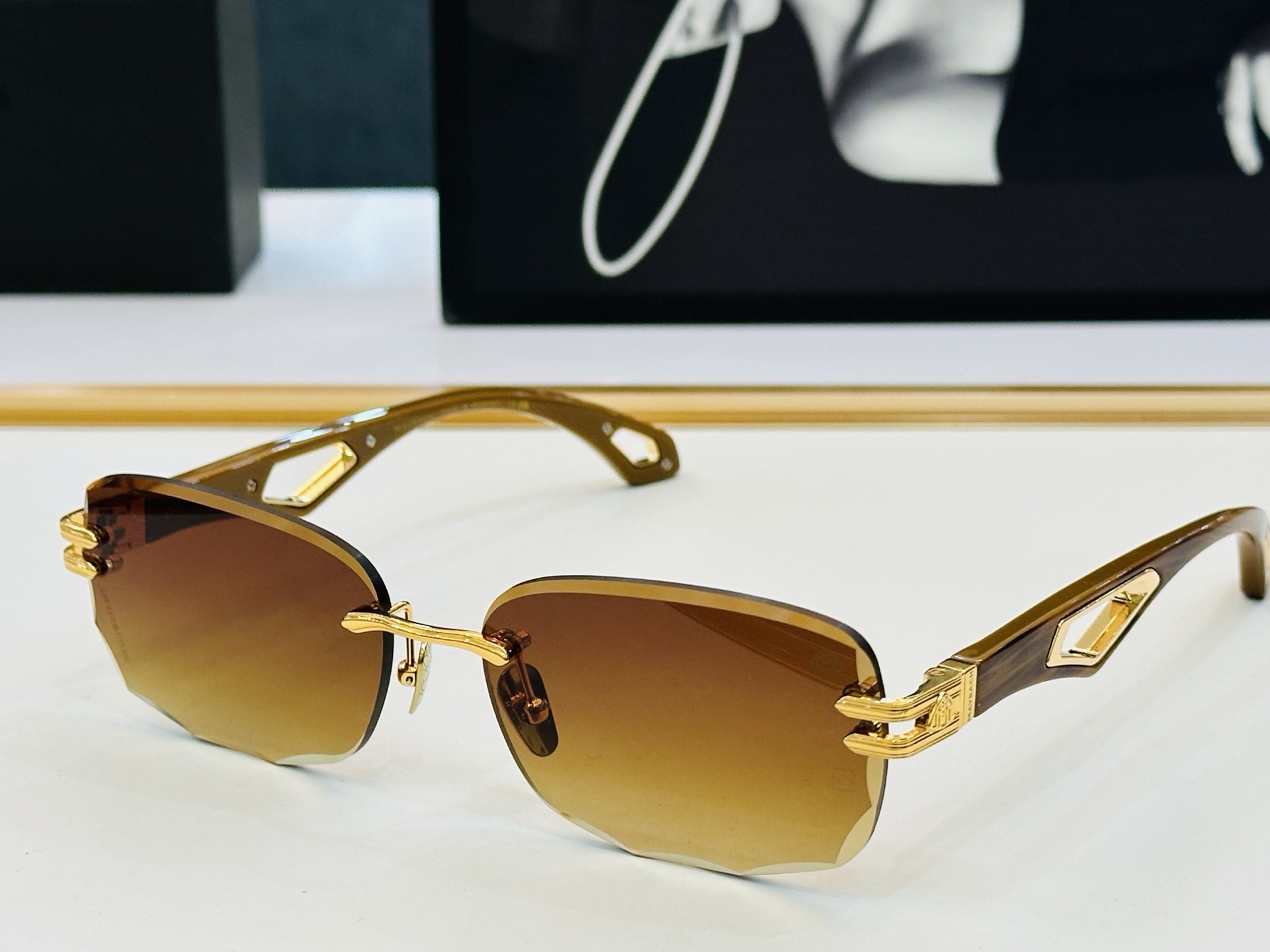 高品质 迈巴赫 🎉🎉做工精美💕💕MAYBAC*H Z153  Size：61口17-145  质感十足 