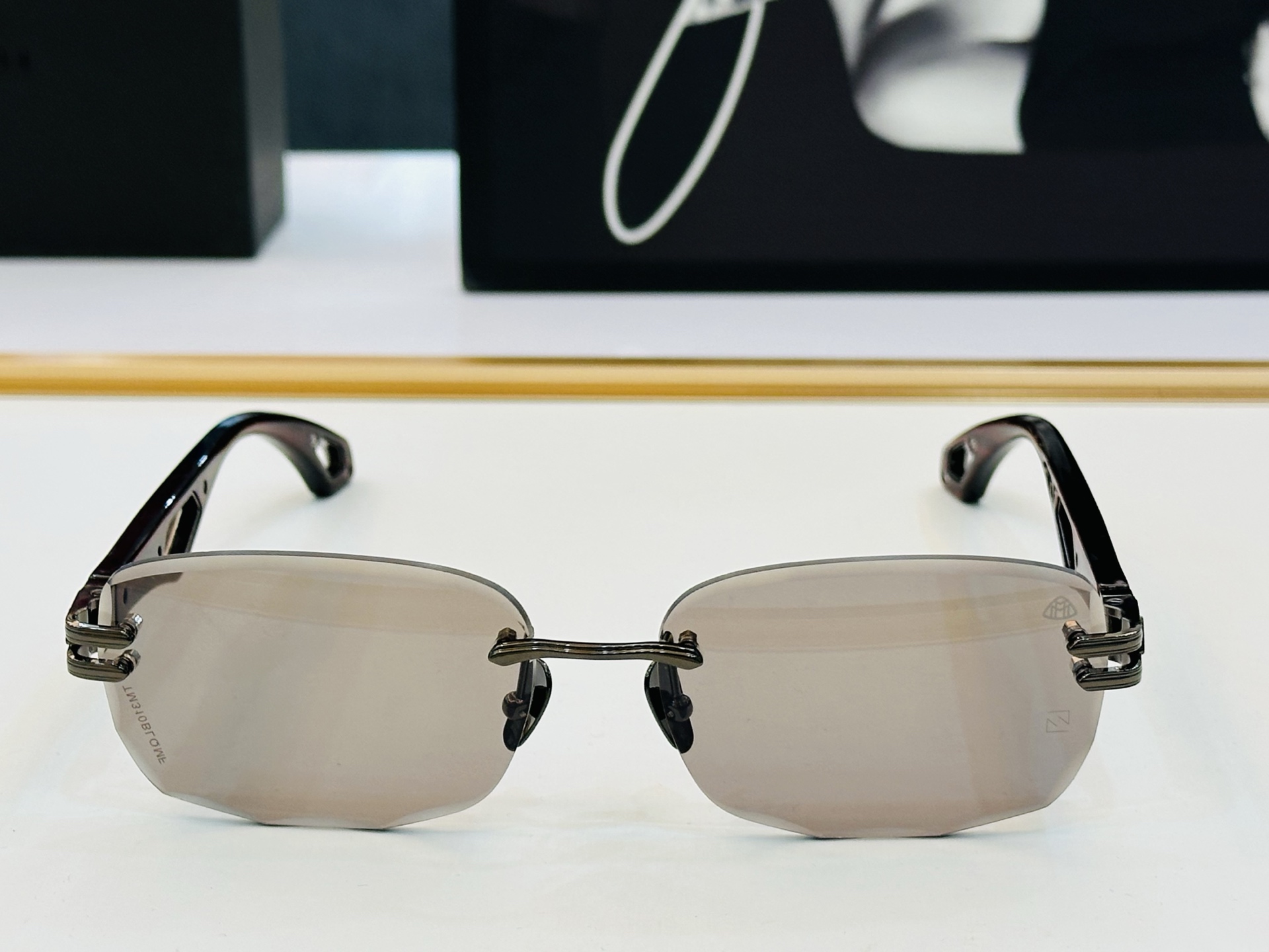 高品质 迈巴赫 🎉🎉做工精美💕💕MAYBAC*H Z153  Size：61口17-145  质感十足 