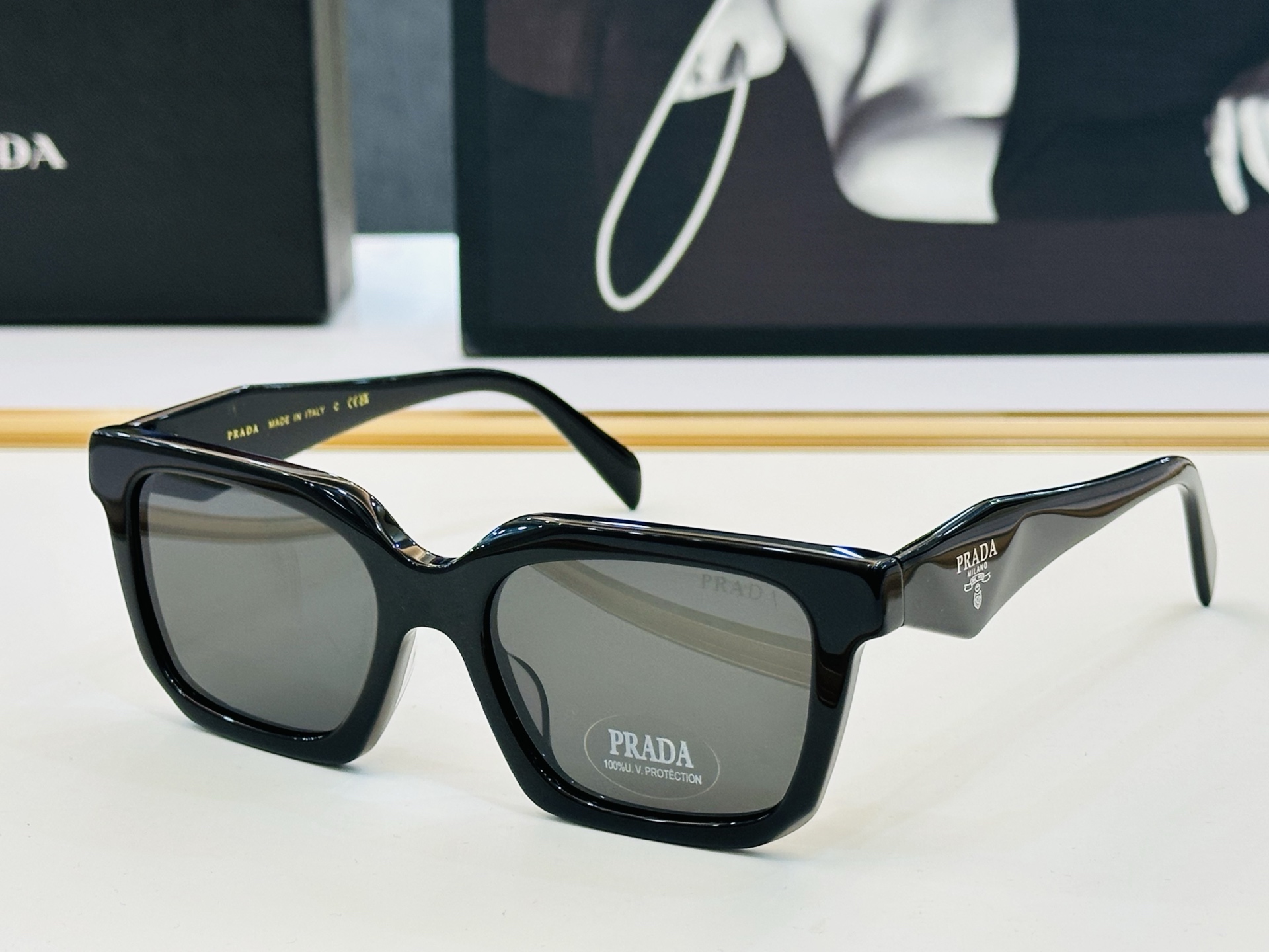 NO:368907,PRAD*Pujia PR1754 Size54 19-145 glasses series can be regarded as exquisite production, showing unique b hot products, glasses, sunglasses, sunglasses, prada, prada19860909PRAD*普家 PR1754 Size54口19-145眼镜系列堪称精湛制作 彰显独特个 b火爆款 眼镜墨镜太阳镜,眼镜,prada,prada,glasses