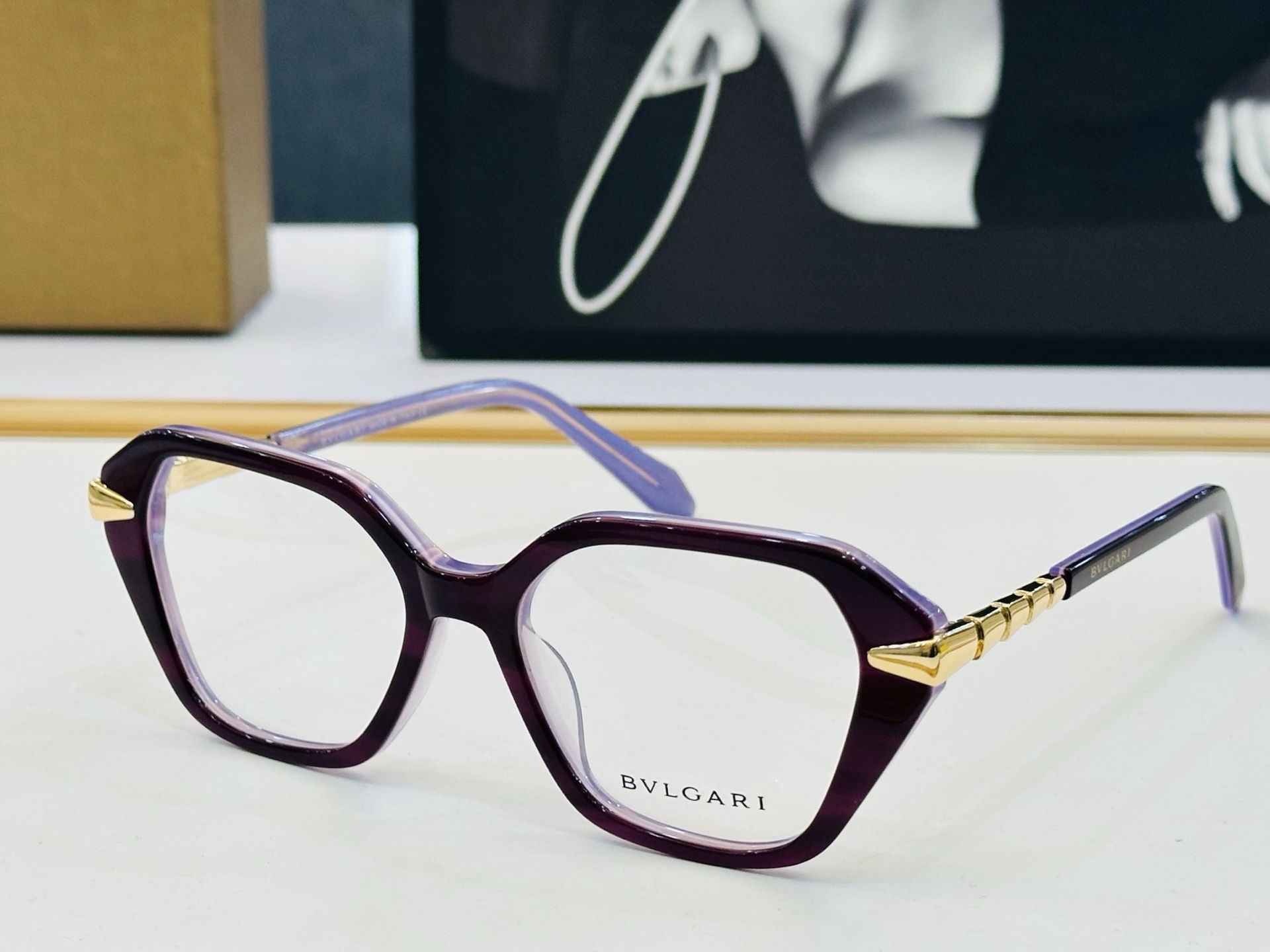 🆕款 官网同售 宝格家 BV50028    👍 Size ：53口18-145 绝对要买😎品质非常完美