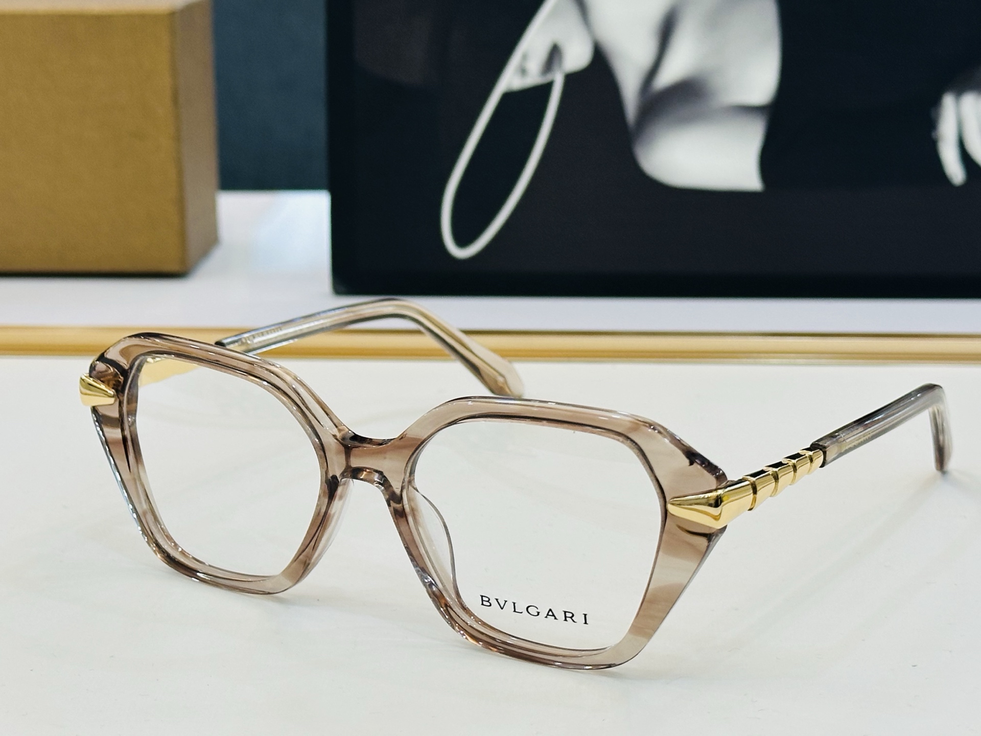 🆕款 官网同售 宝格家 BV50028    👍 Size ：53口18-145 绝对要买😎品质非常完美