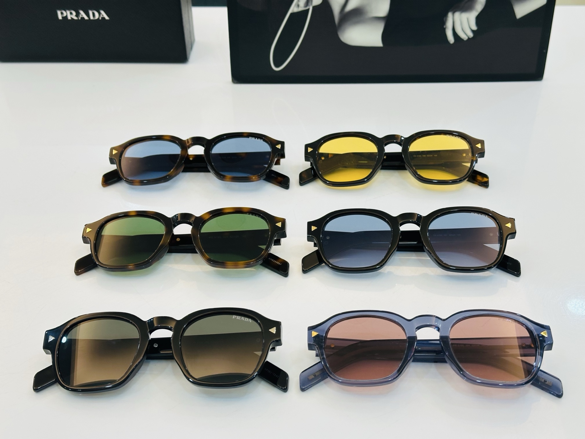 🔺PRAD*🔻普家 PR A16S Size：52口24-145    眼镜系列堪称精湛制作 彰显独特个