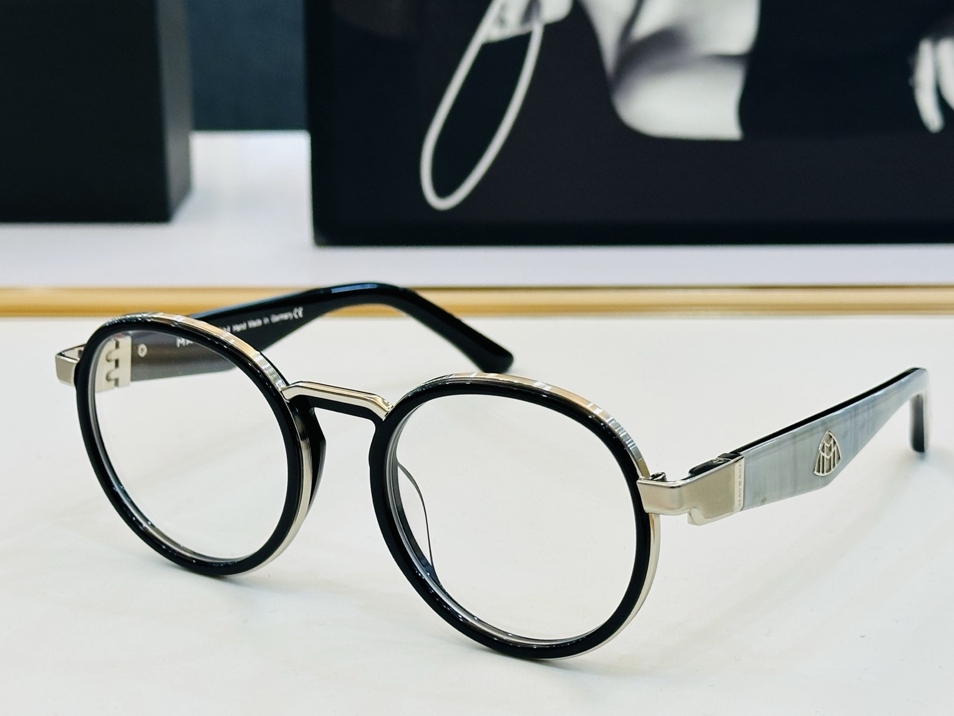 高品质 迈巴赫 🎉🎉做工精美💕💕MAYBAC*H Z28 Size：51口22-140  质感十足 CC