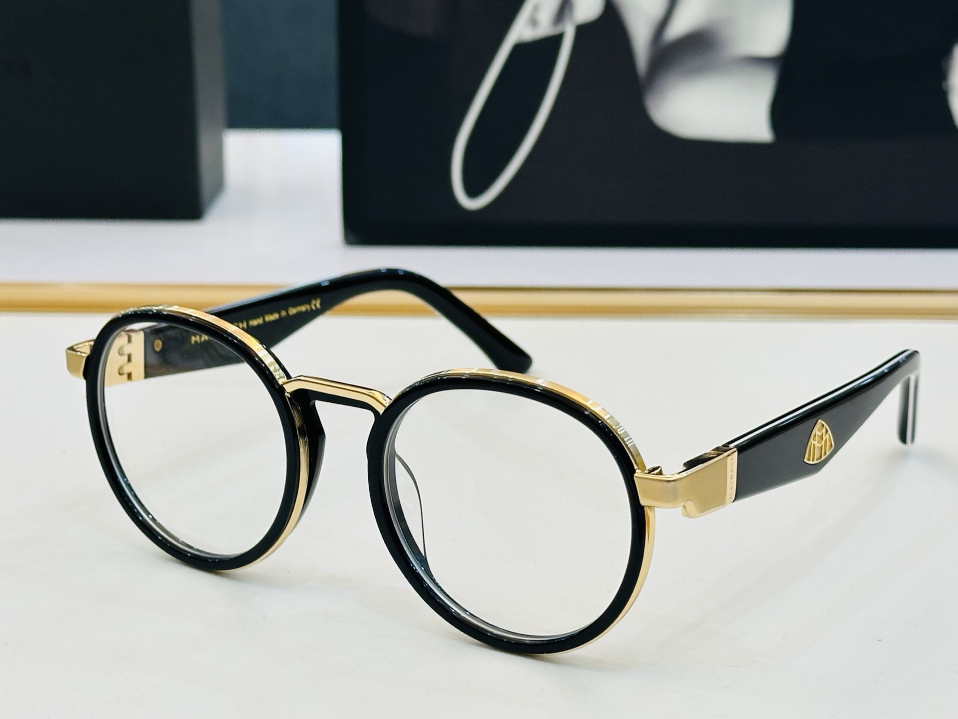 高品质 迈巴赫 🎉🎉做工精美💕💕MAYBAC*H Z28 Size：51口22-140  质感十足 CC