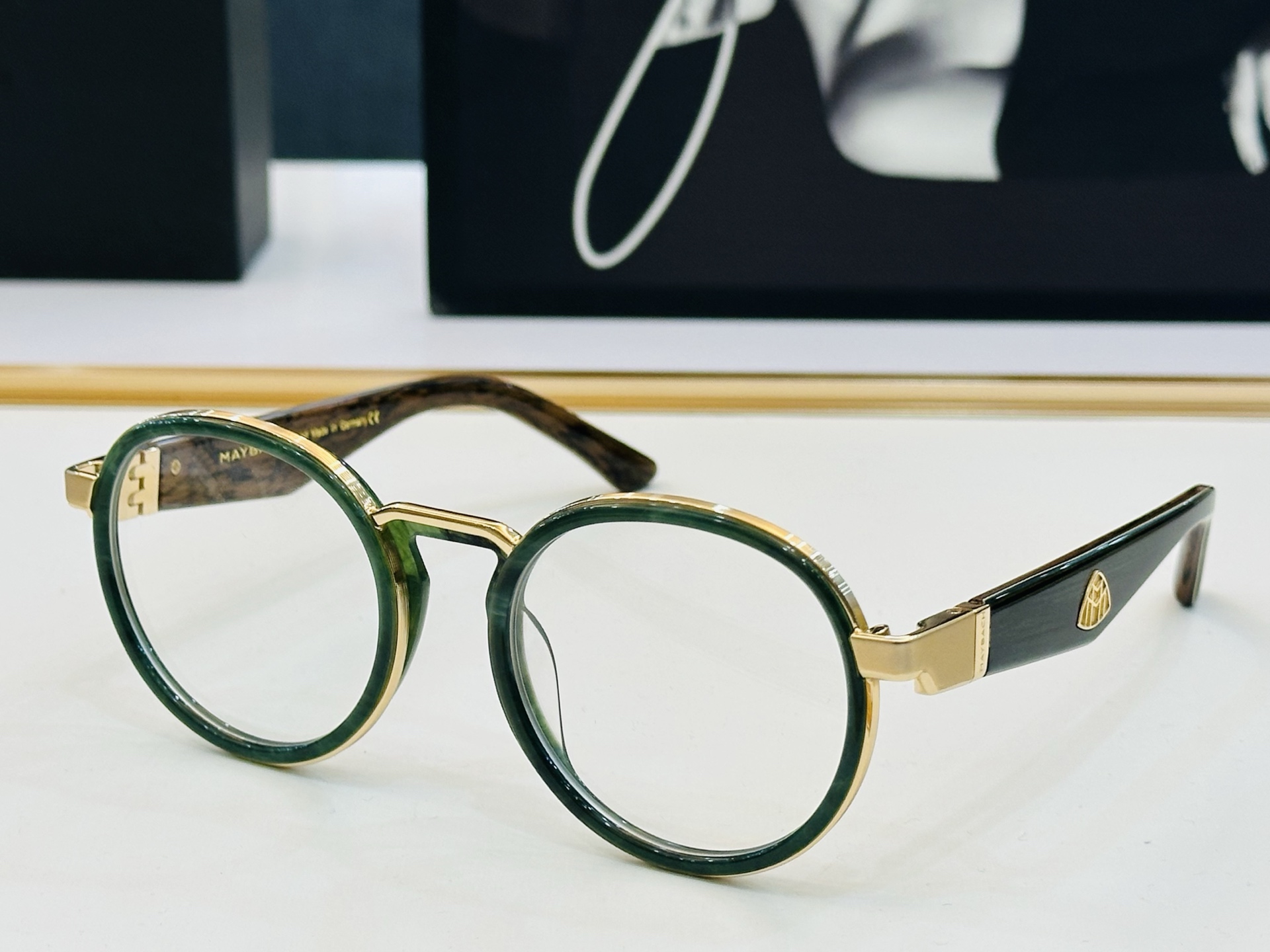 高品质 迈巴赫 🎉🎉做工精美💕💕MAYBAC*H Z28 Size：51口22-140  质感十足 CC