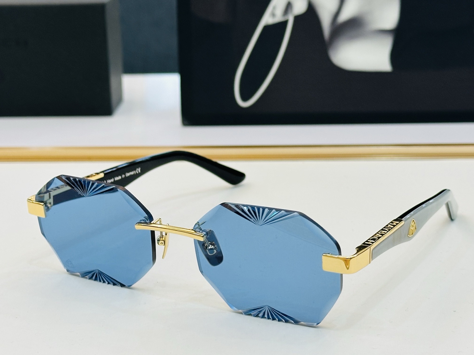 高品质 迈巴赫 🎉🎉做工精美💕💕MAYBAC*H Z25 Size：57口19-140  质感十足 CC