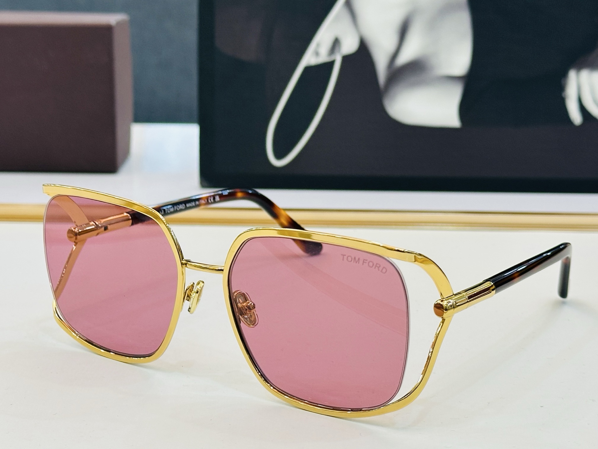 🆕款 TOM FORD🏇汤姆家 MODELTF1092  size：60口19-130  🈷️😍时尚潮流