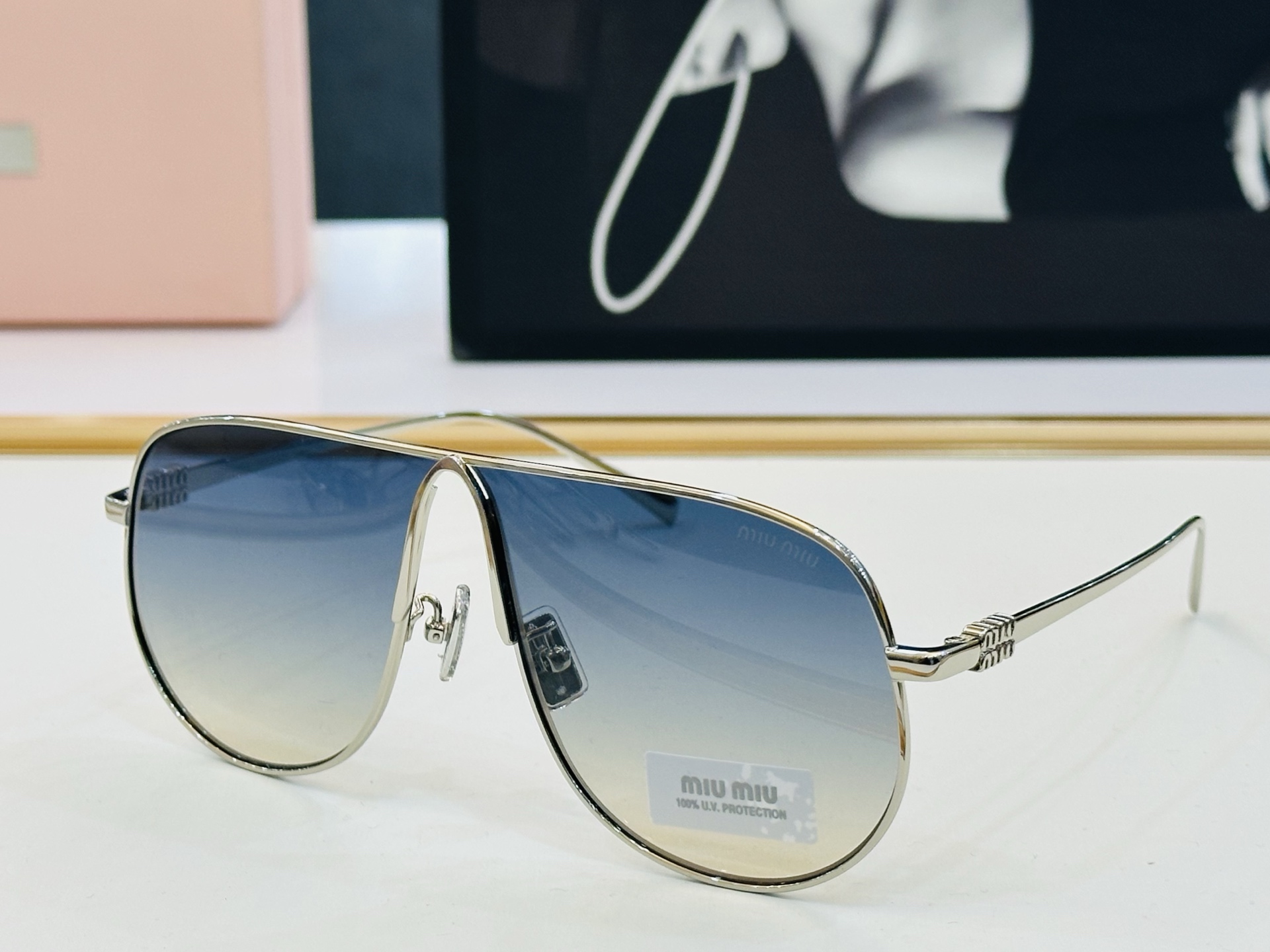 🆕 谬家 SMUA56 Size：66口02-140  🌺🌺 玫瑰闪电 时尚靓丽 得意得意微笑 FD独具