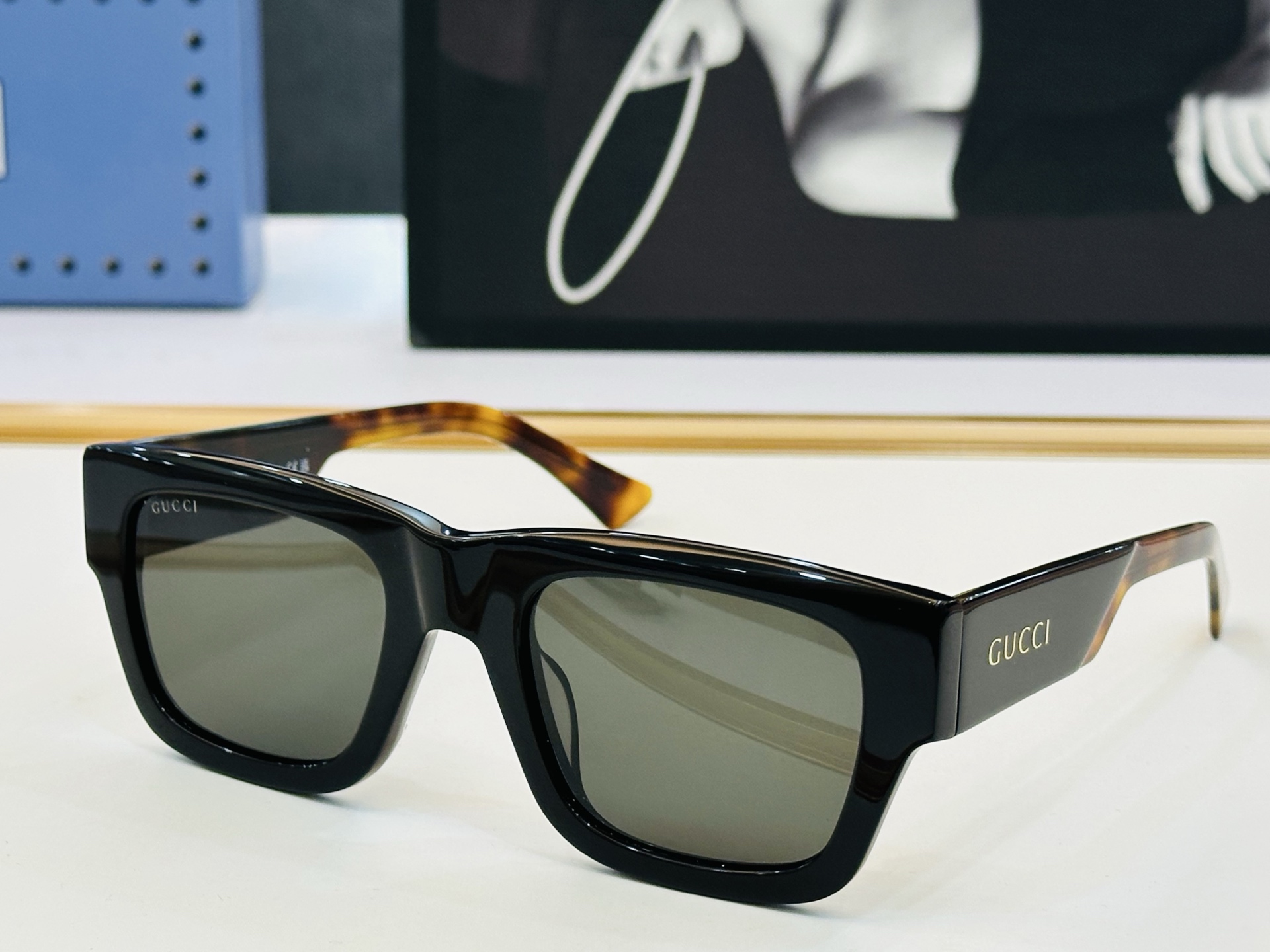 GUCCl*古家 时尚太阳镜 GG1668S Size：52口21-145 🎈超时尚☀☀💝🙏 L镜腿 完