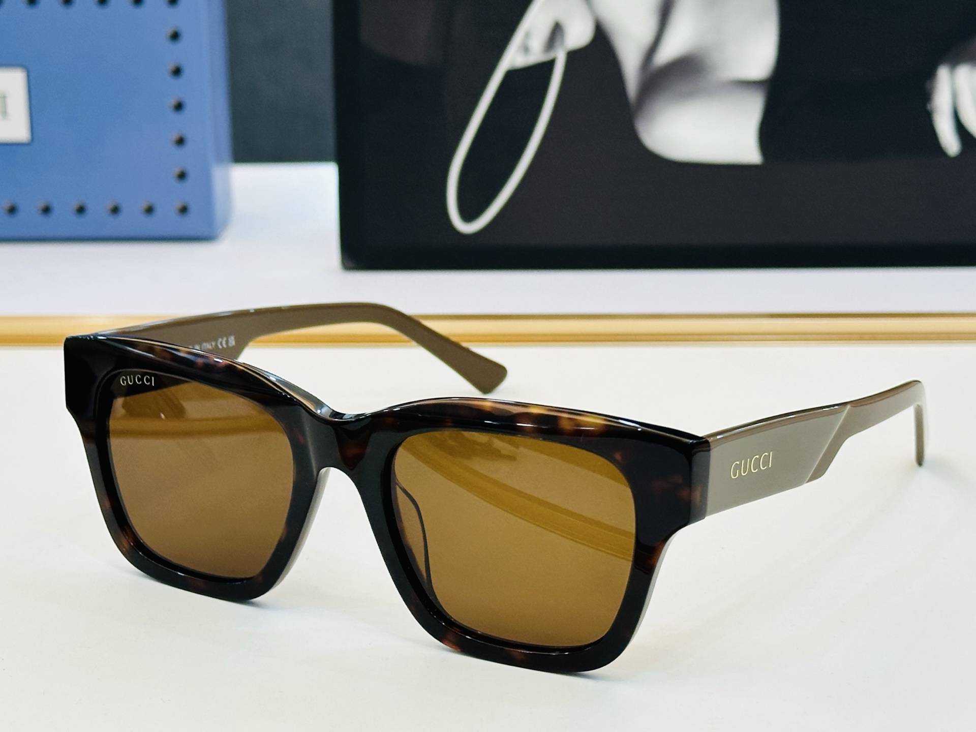 GUCCl*古家 时尚太阳镜 GG1669S Size：52口21-145 🎈超时尚☀☀💝🙏 L镜腿 完